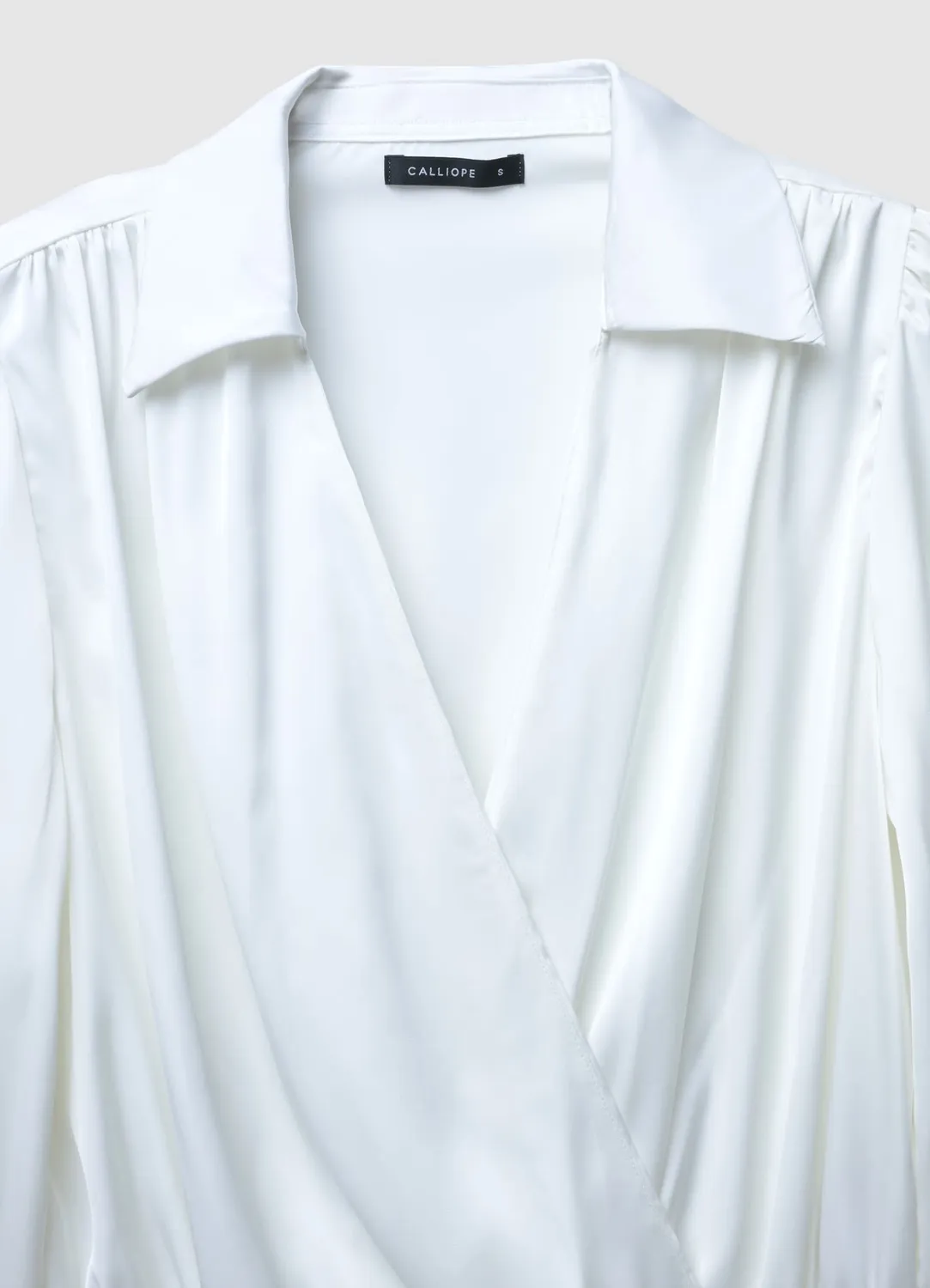 Calliope chemise body satinée manches longues