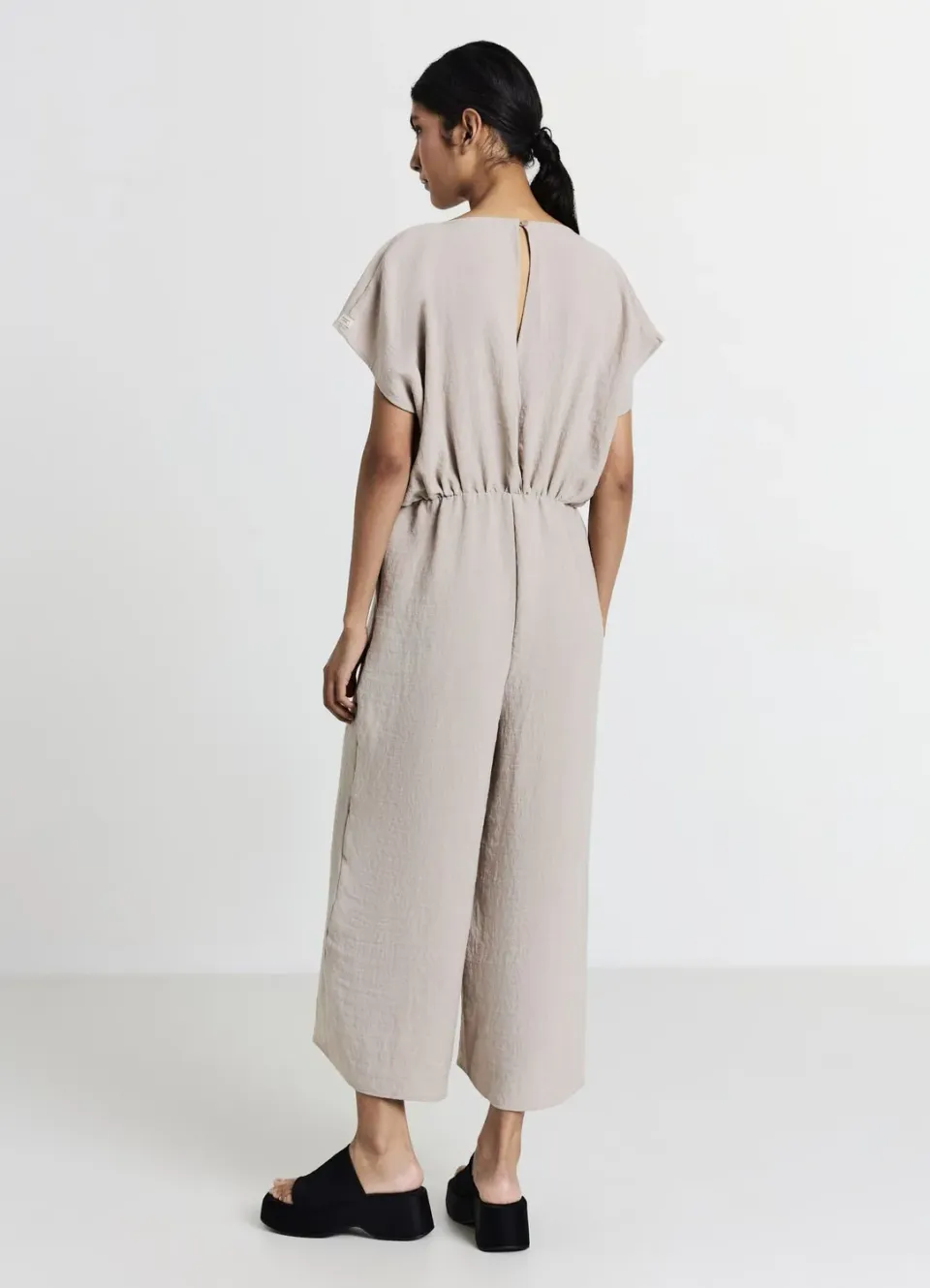 Calliope combinaison longue femme col V manches courtes