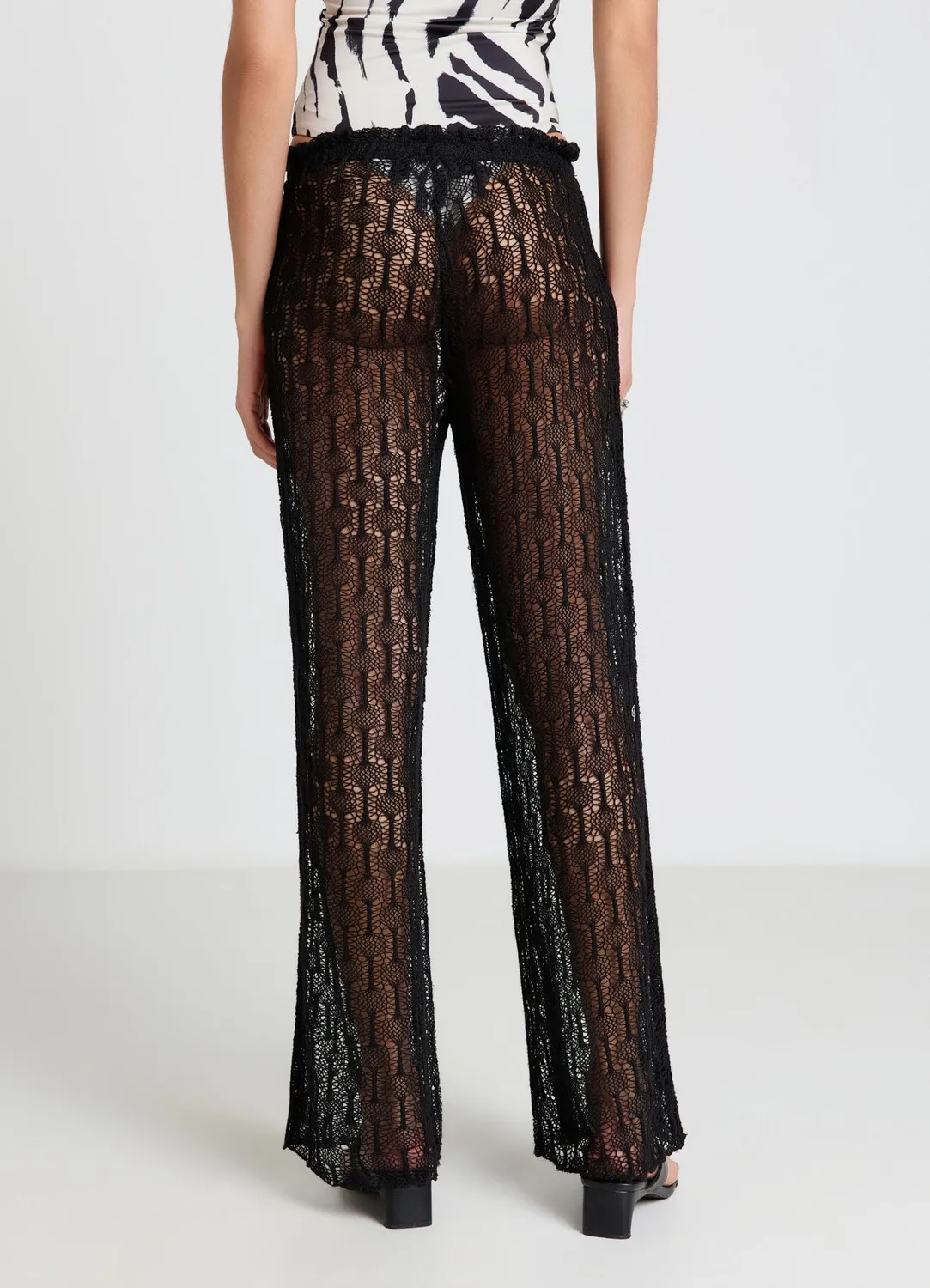 Calliope pantalon dentelle femme large à coulisse