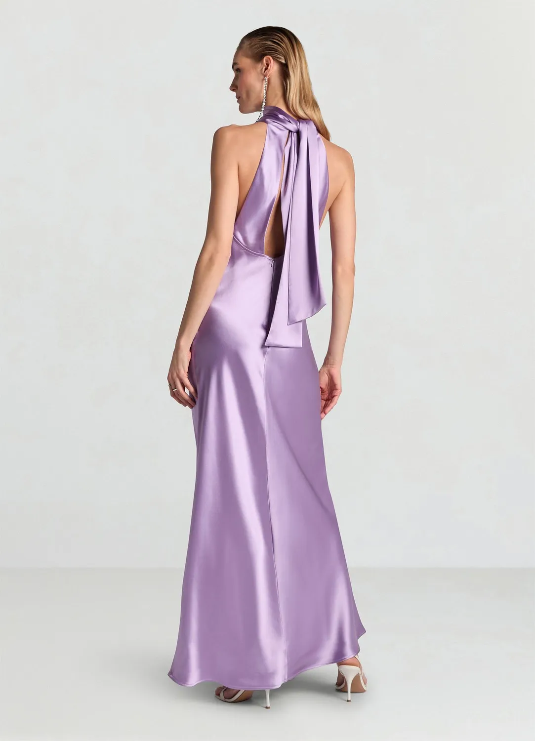 Calliope Atelier robe longue satin col américain