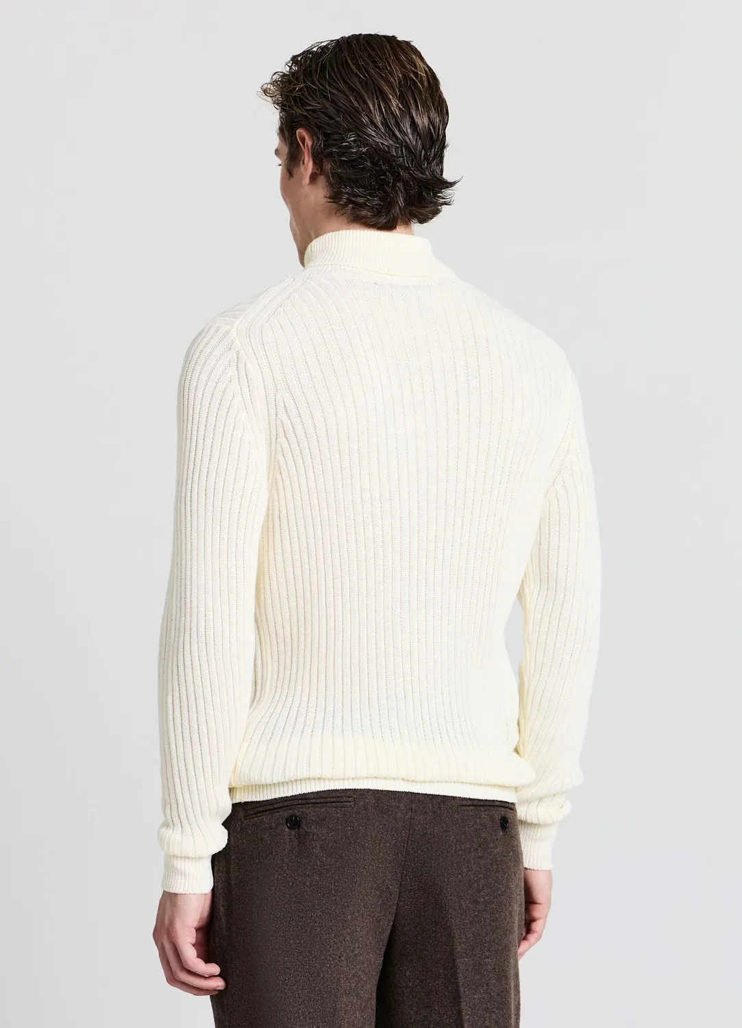 Calliope pull col roulé côtelé homme uni