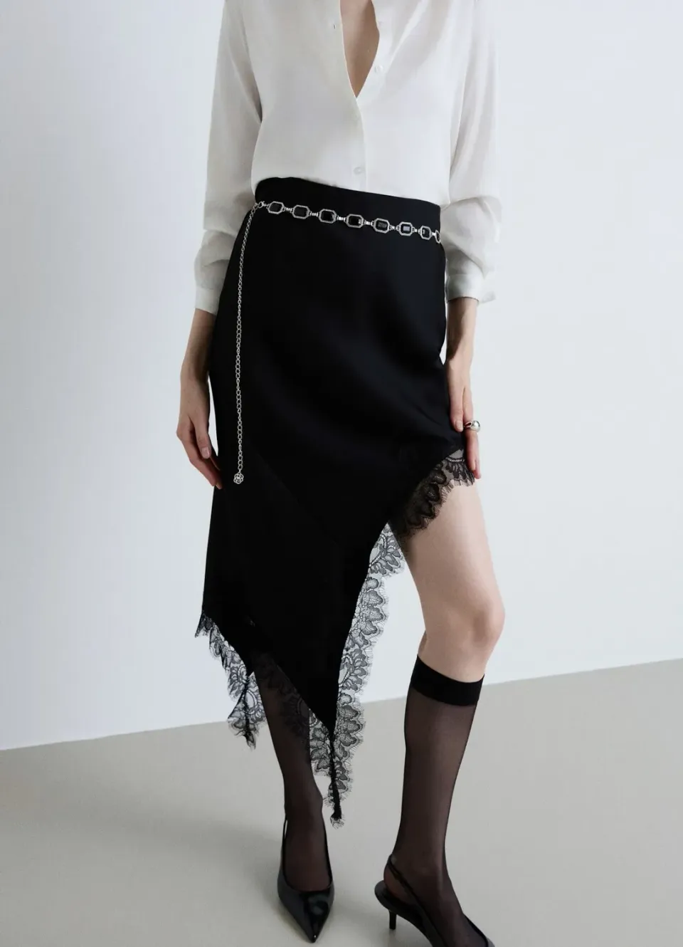 Calliope ceinture chaine bijou pierres taille unique