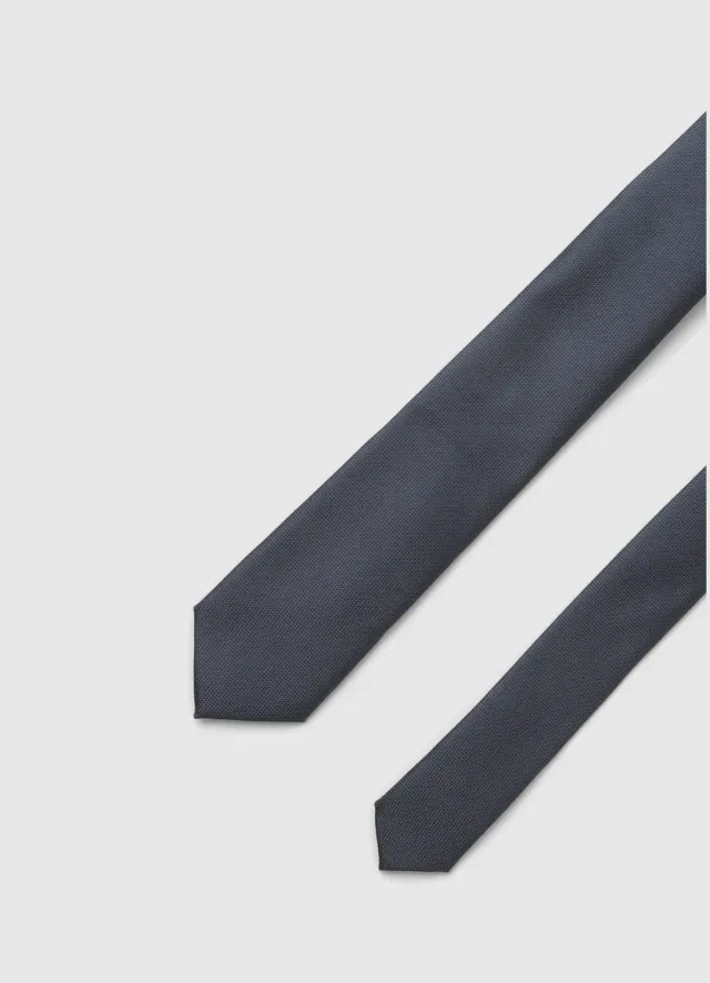 Calliope cravate unie homme pointe lance