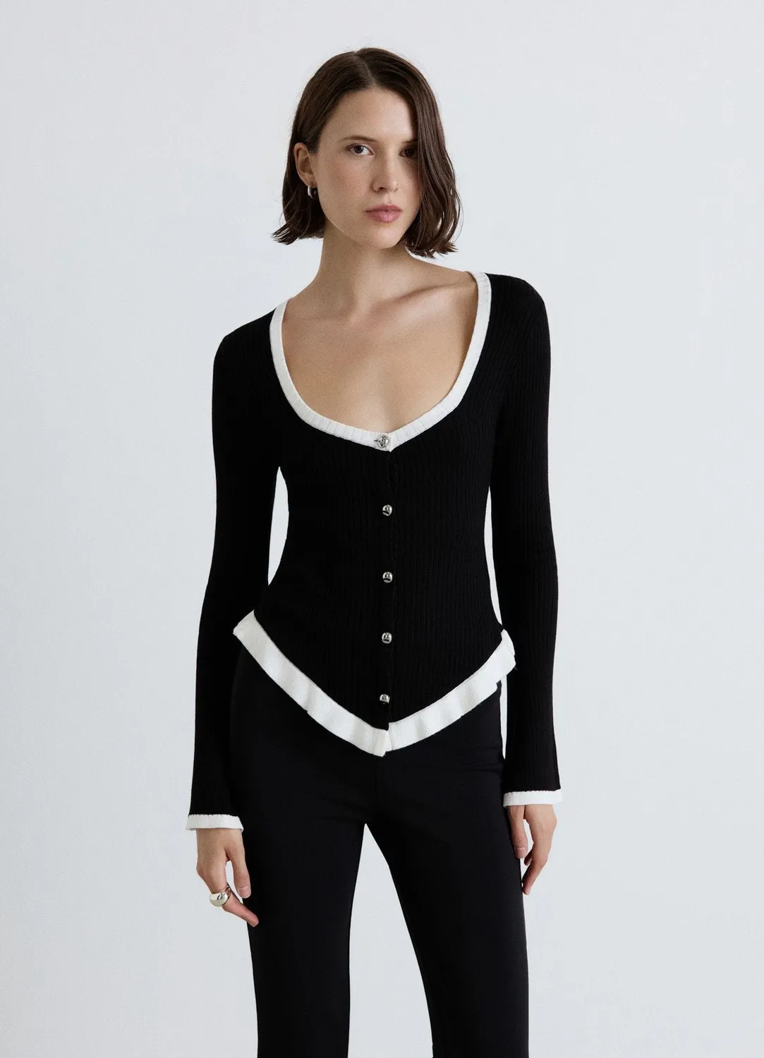 Calliope Cardigan uni volants bords contraste femme