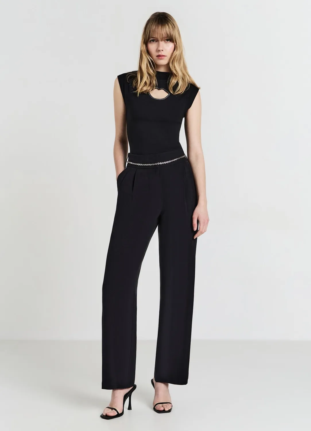 Calliope t-shirt femme cut-out bouche strass