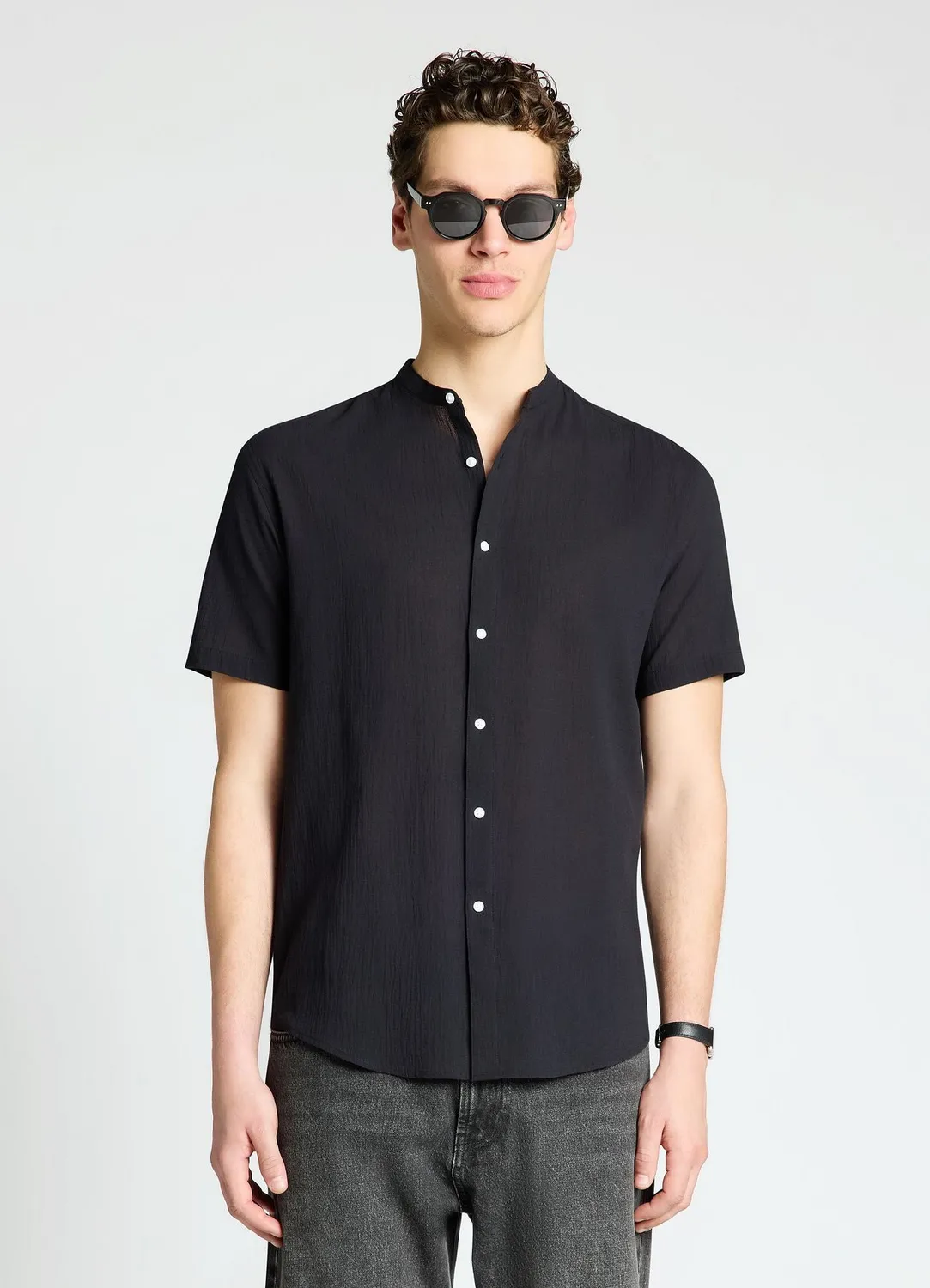 Calliope chemise homme col coreen manches courtes unie