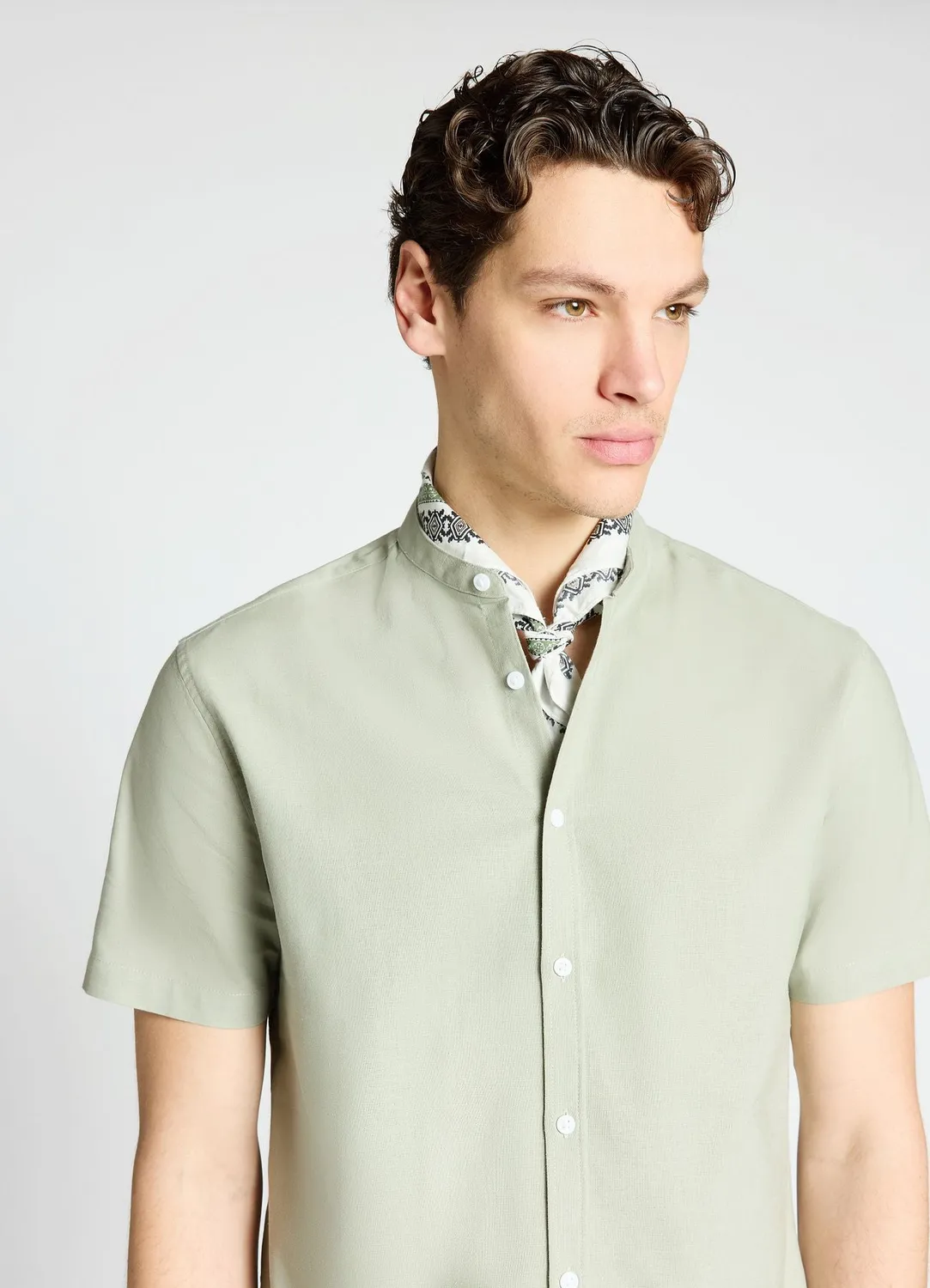 Calliope Chemise Mao Unie Chemise Homme Manches Courtes