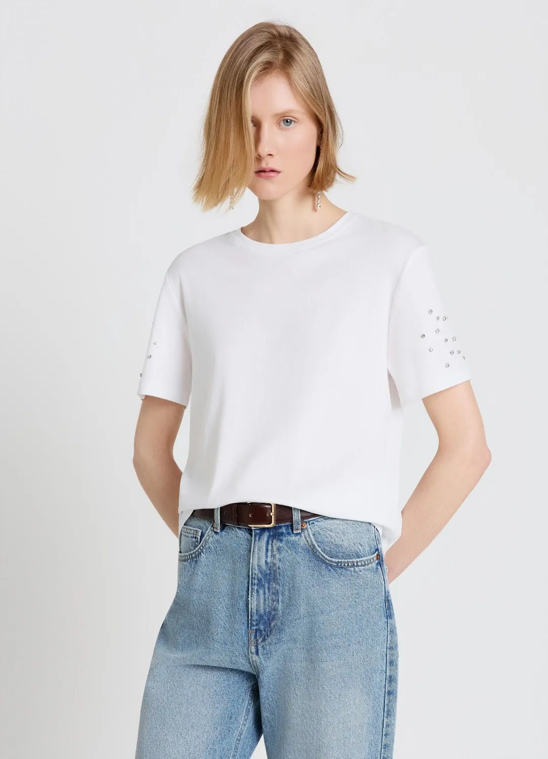 Calliope t-shirt strass femme manches courtes droit