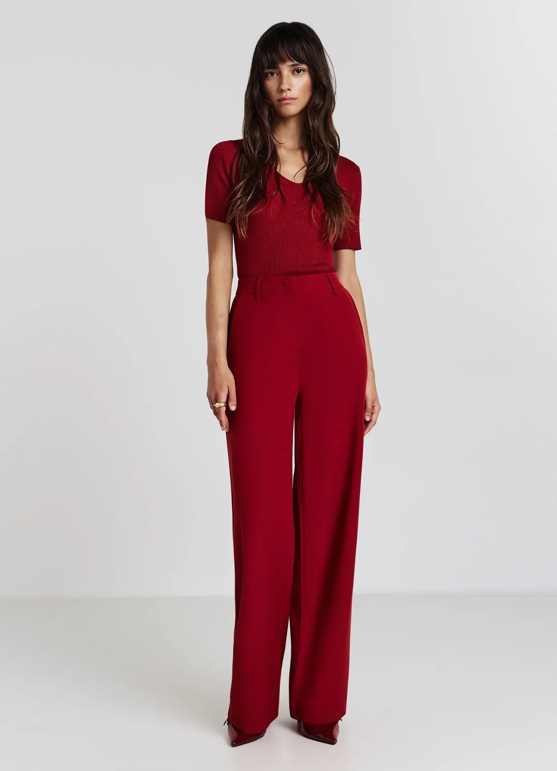 Calliope t-shirt col V femme côtelé manches courtes