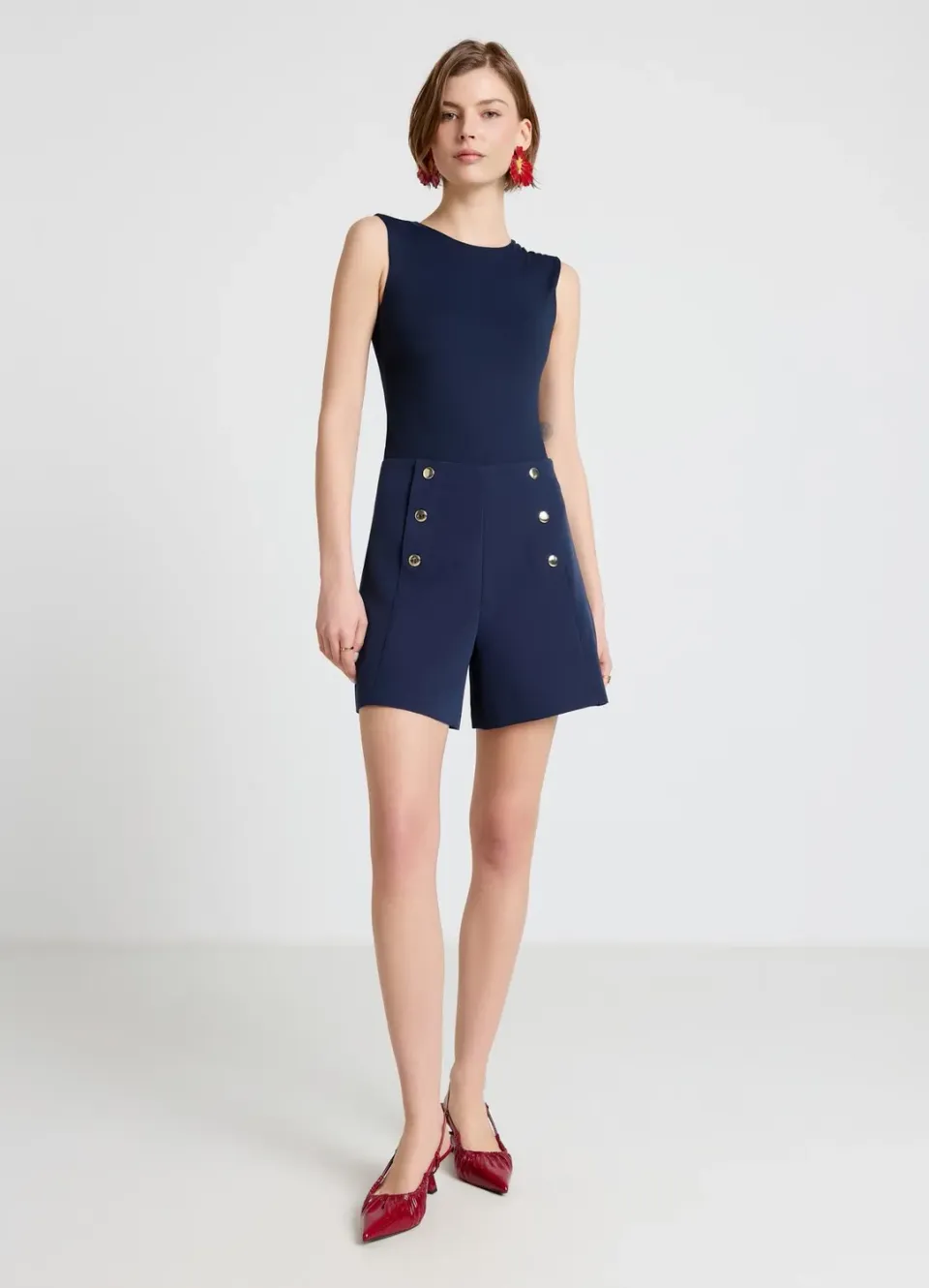 Calliope short taille haute boutons femme tailleur