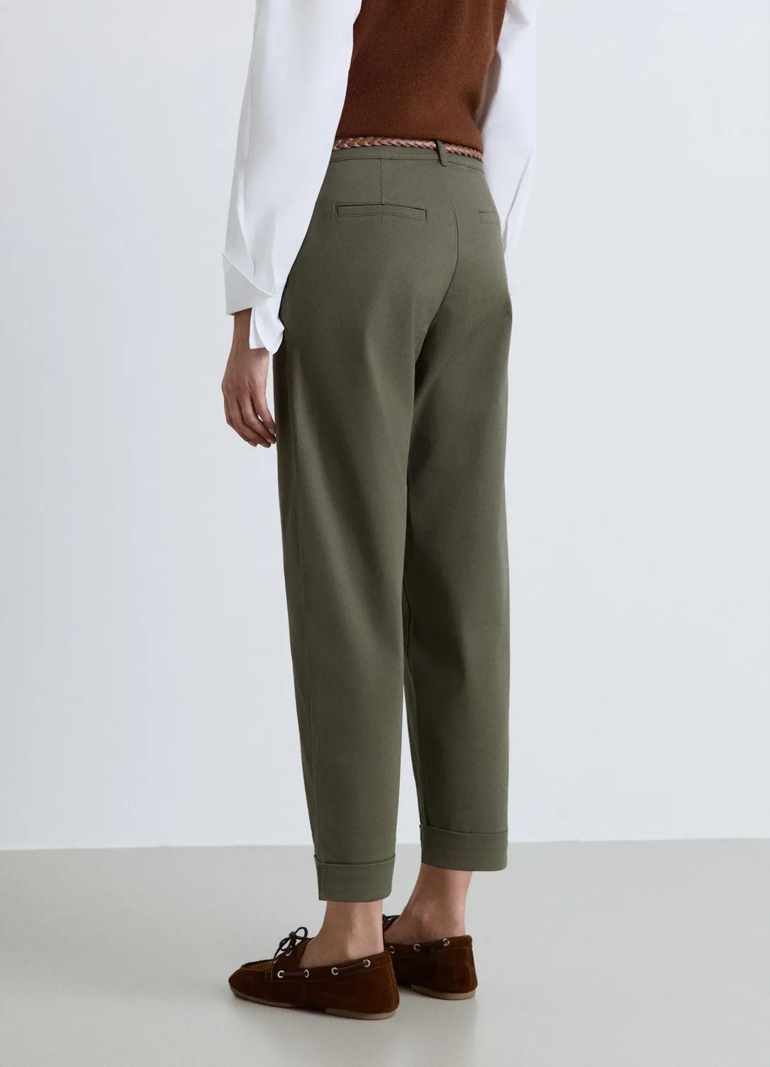 Calliope pantalon chino uni femme avec ceinture