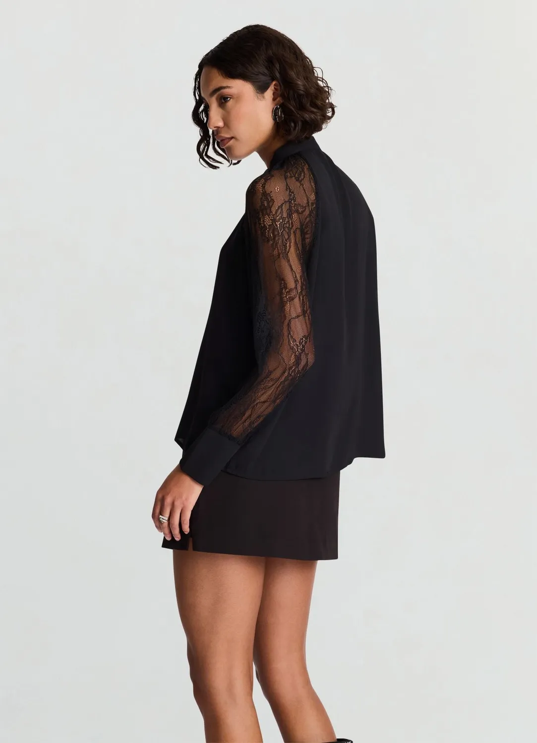 Calliope Blouse lavallière dentelle blouse femme