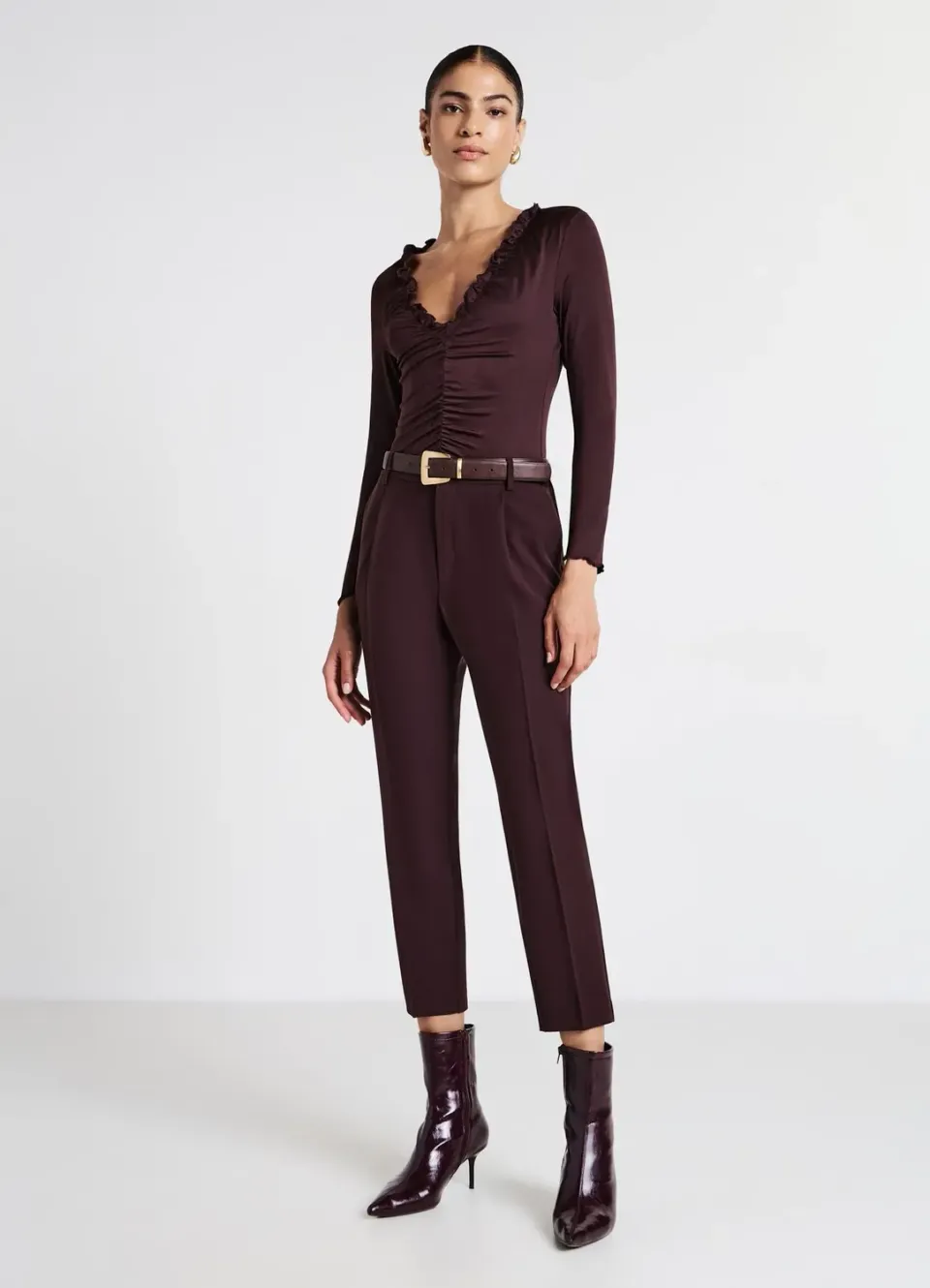 Calliope body froncé volant col V femme
