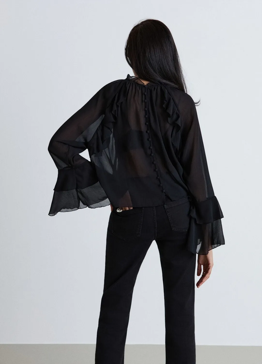 Calliope chemise volants boutons recouverts col haut