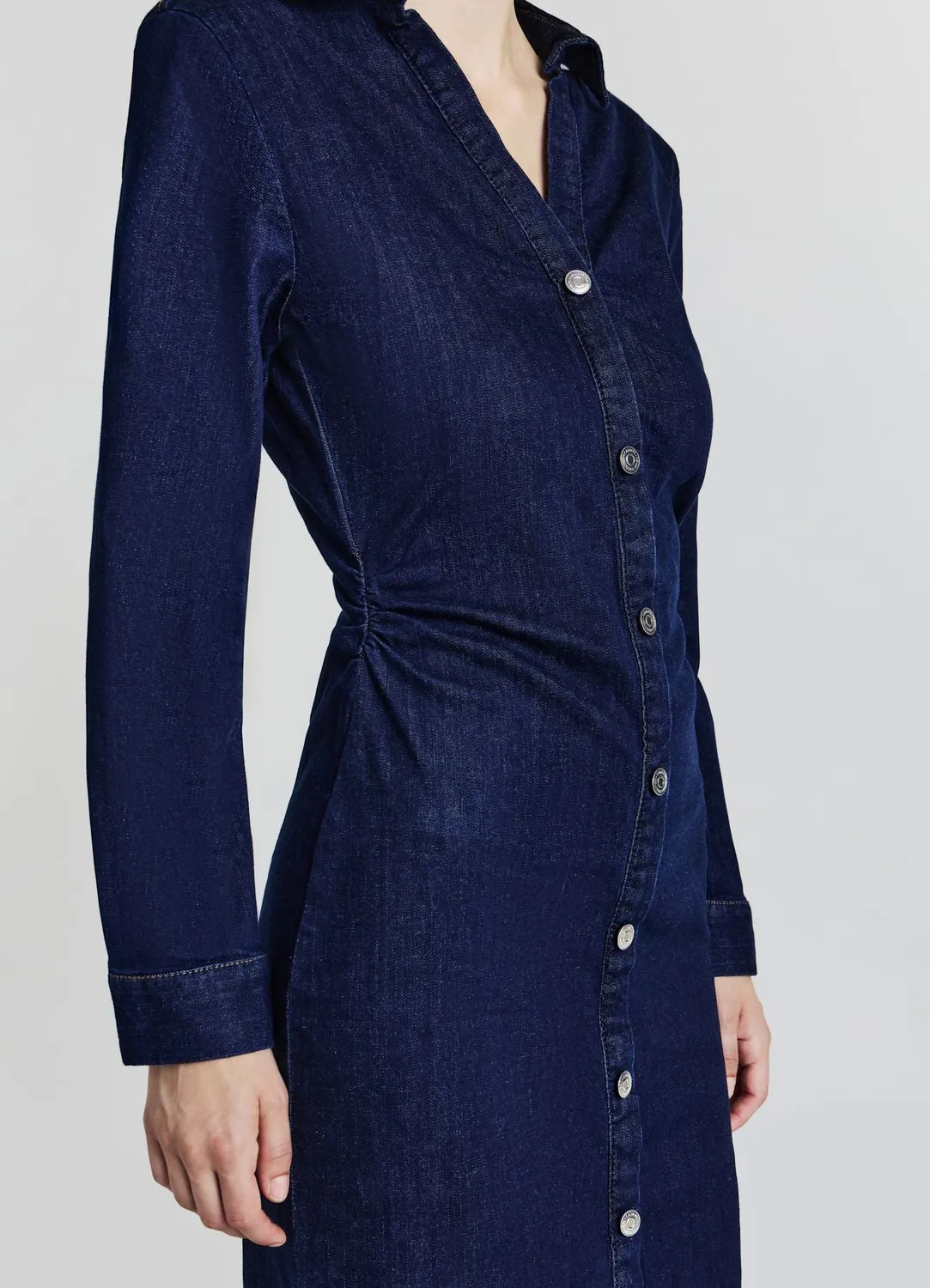 Calliope robe longue en jean chemise boutons