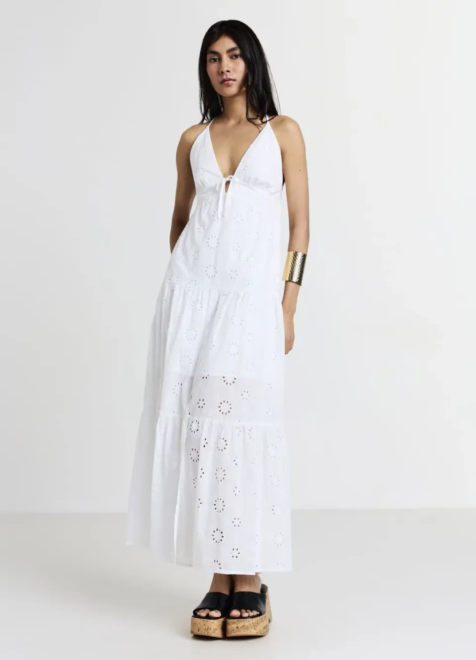 Calliope robe sangallo femme volants bretelles longue