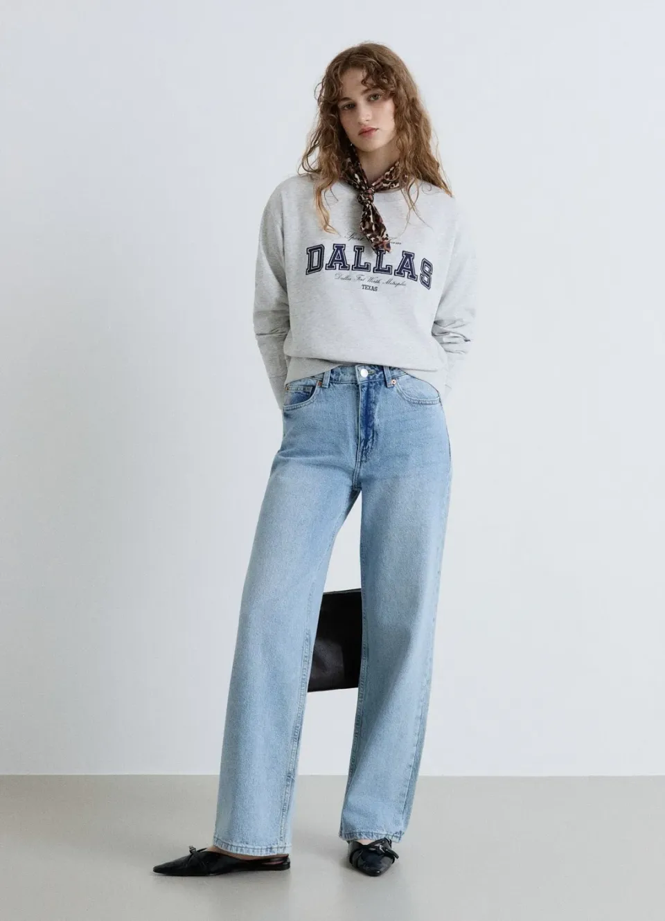 Calliope sweat col rond femme inscription college