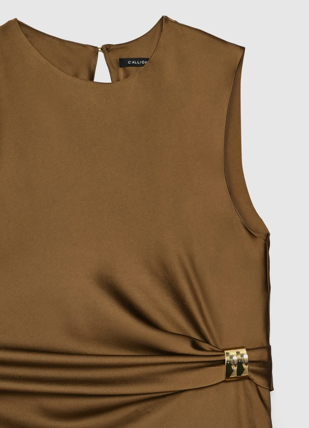 Calliope Atelier robe longue drapée à anneau unie