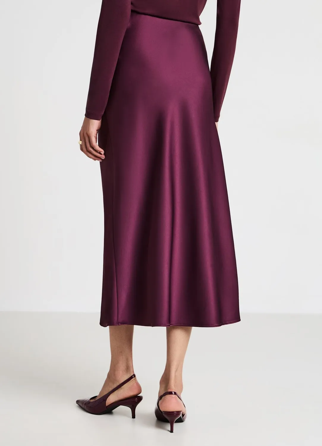 Calliope jupe midi femme satinée coupe droite