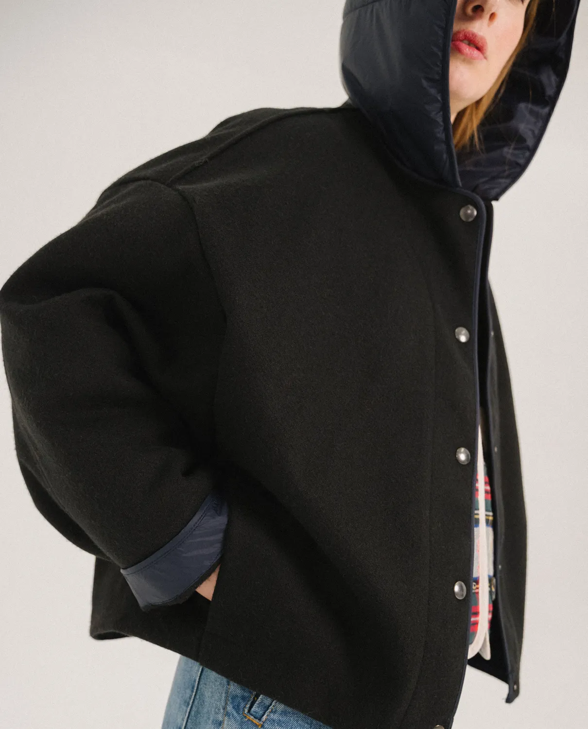 TINSELS FRIENDS blouson noir capuche amovible