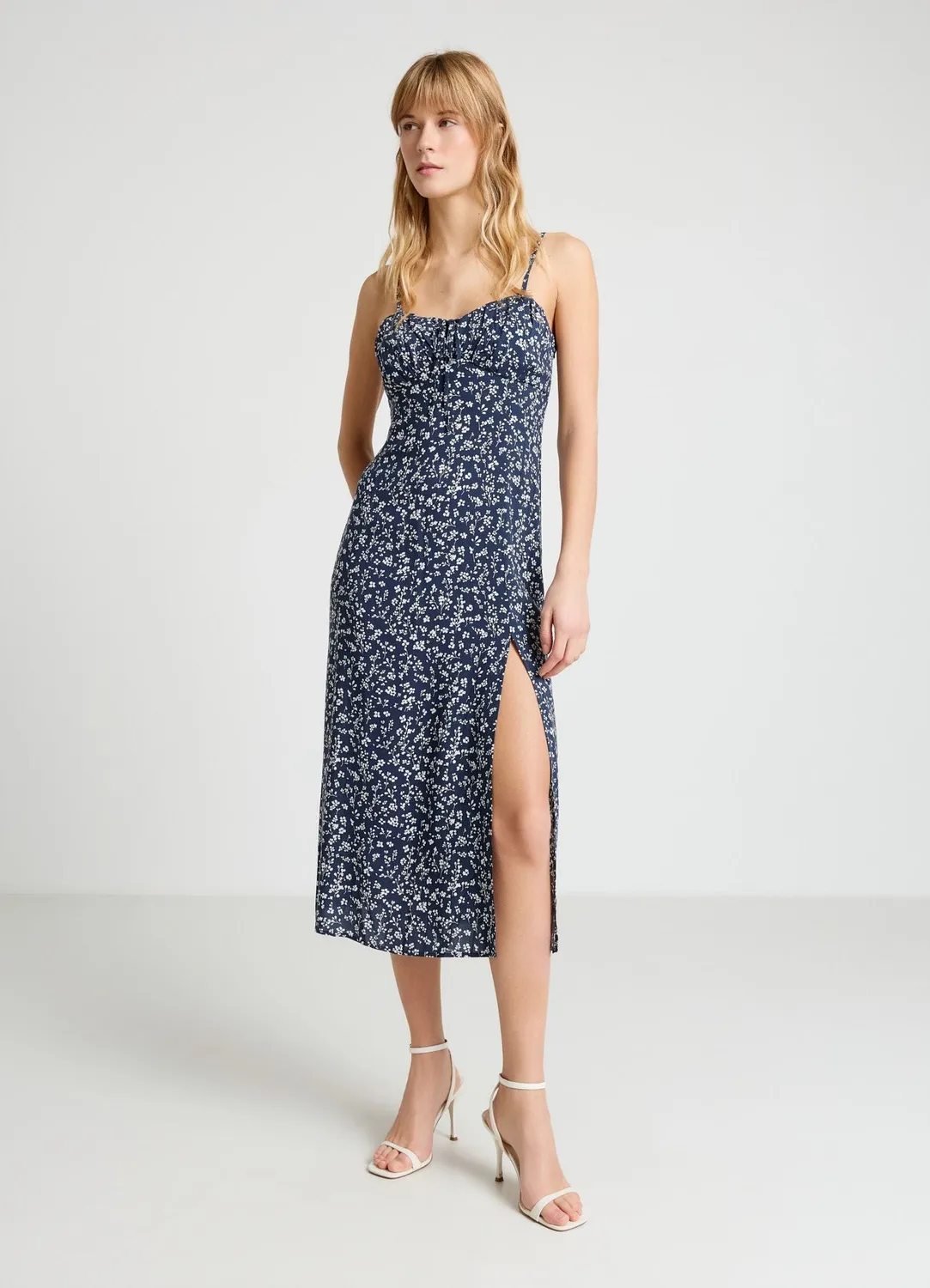 Calliope robe longue fleurs fente femme