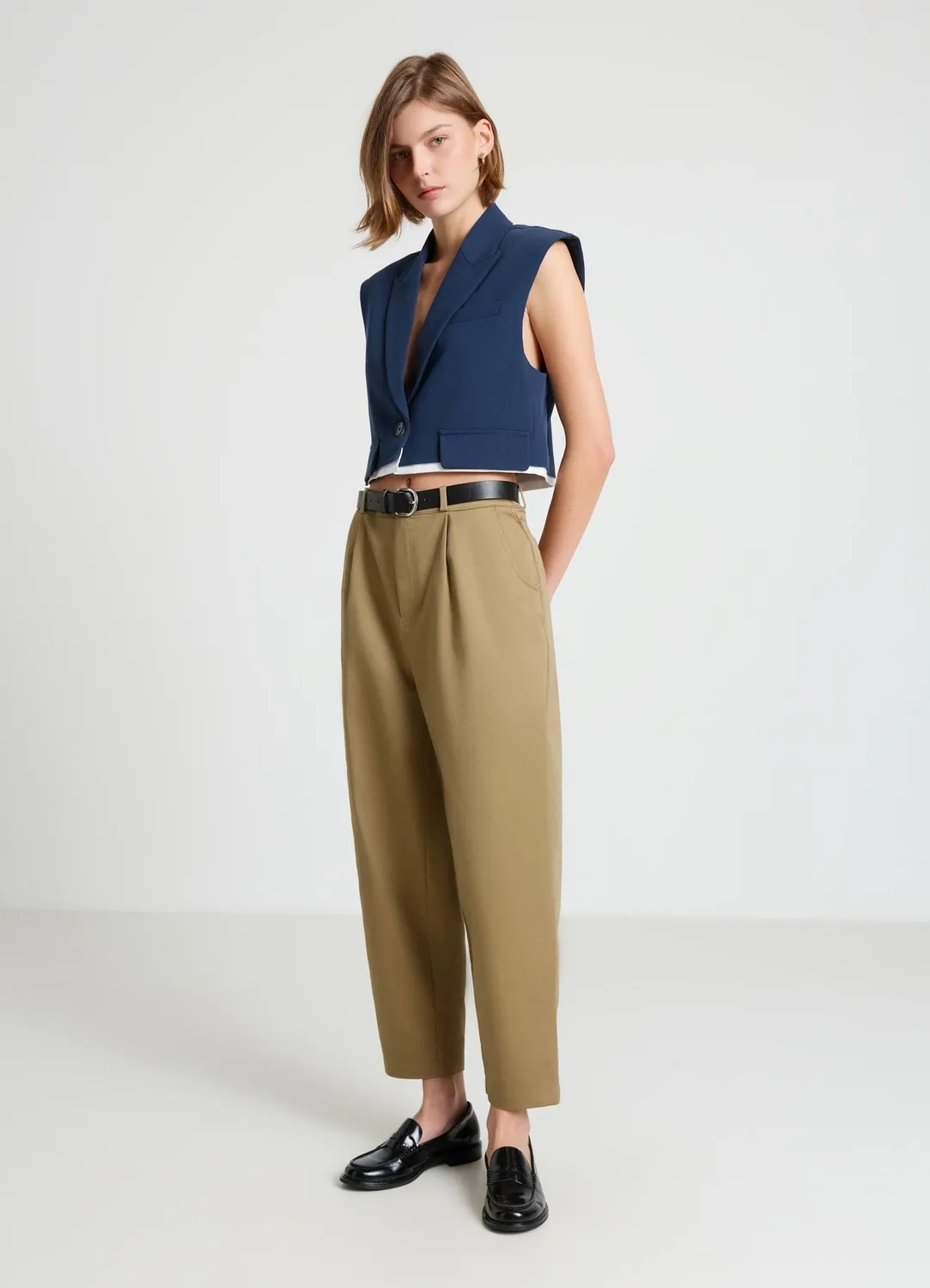 Calliope pantalon carrot femme coton poches