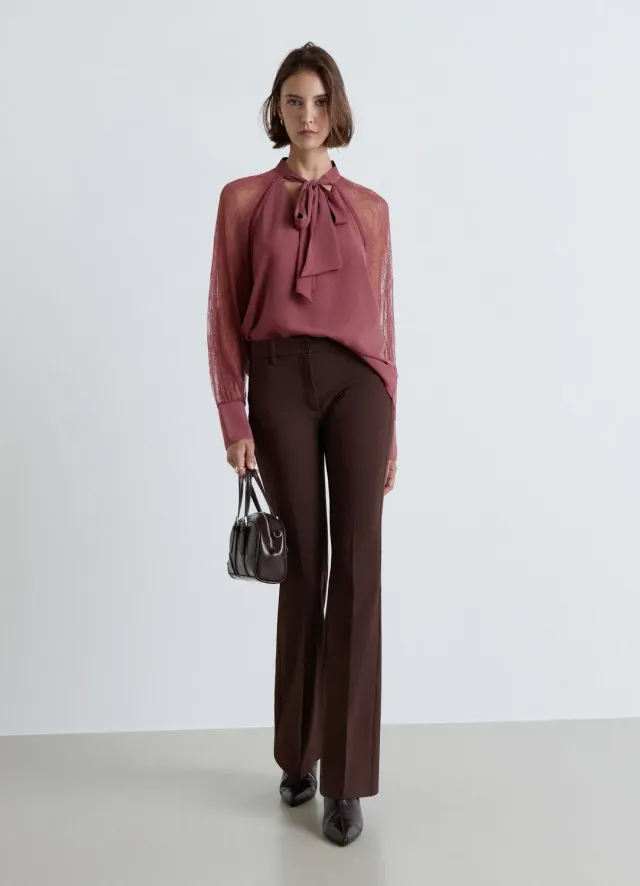 Calliope blouse nœud dentelle femme unie