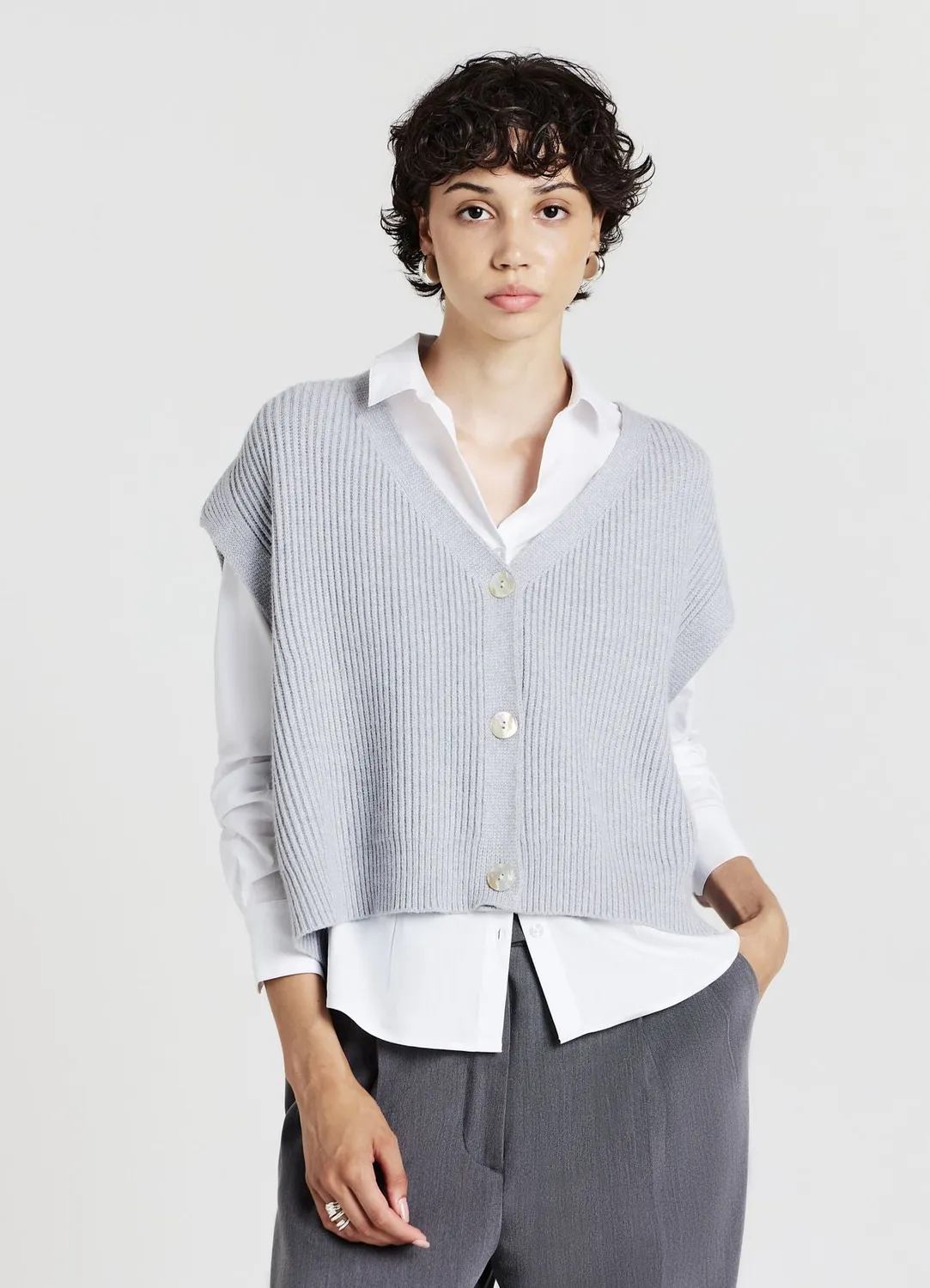 Calliope Gilet À Côtes femme col V boutonné sans manches