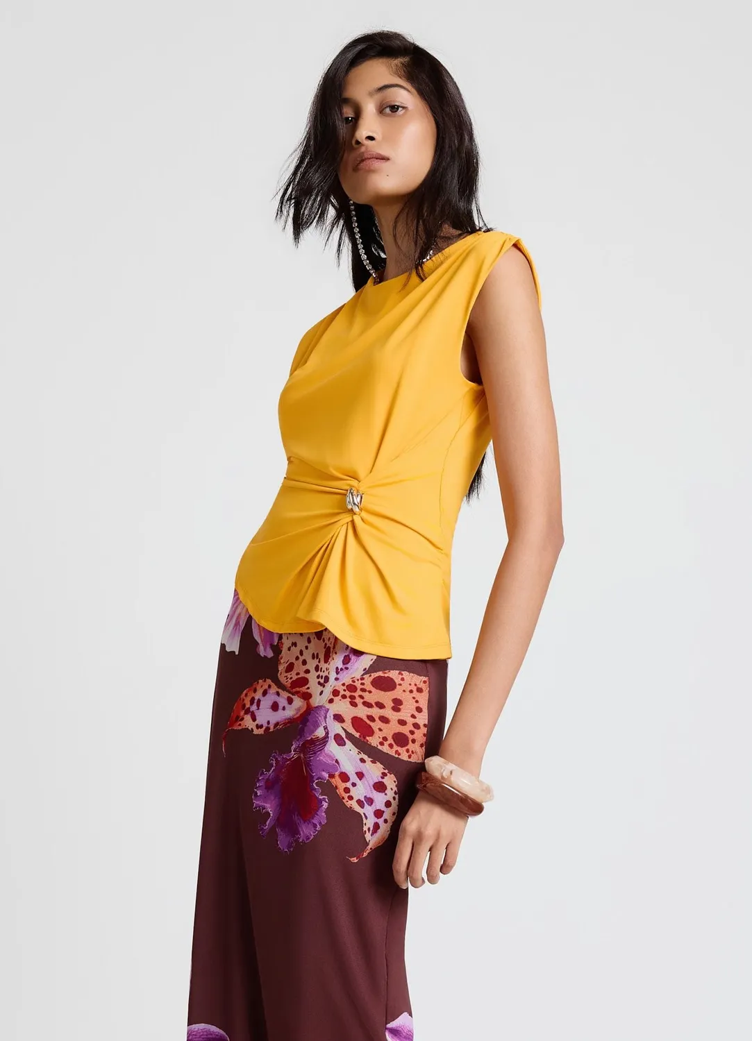 Calliope top froncé boucle femme sans manches