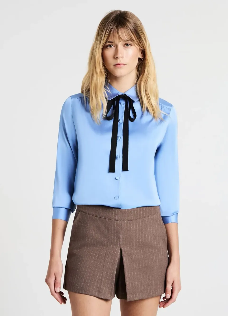 Calliope chemise satinée à lavallière femme