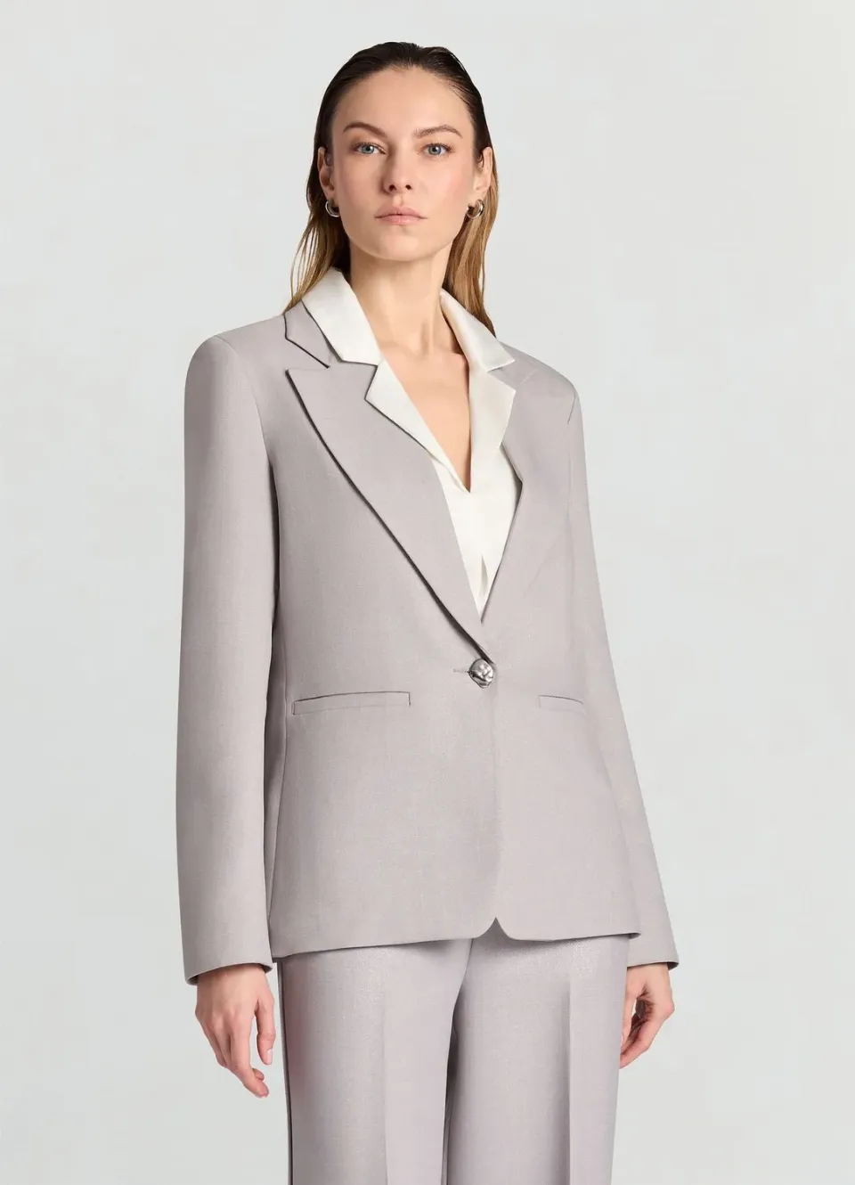 Calliope Gessata veste femme un bouton rayée