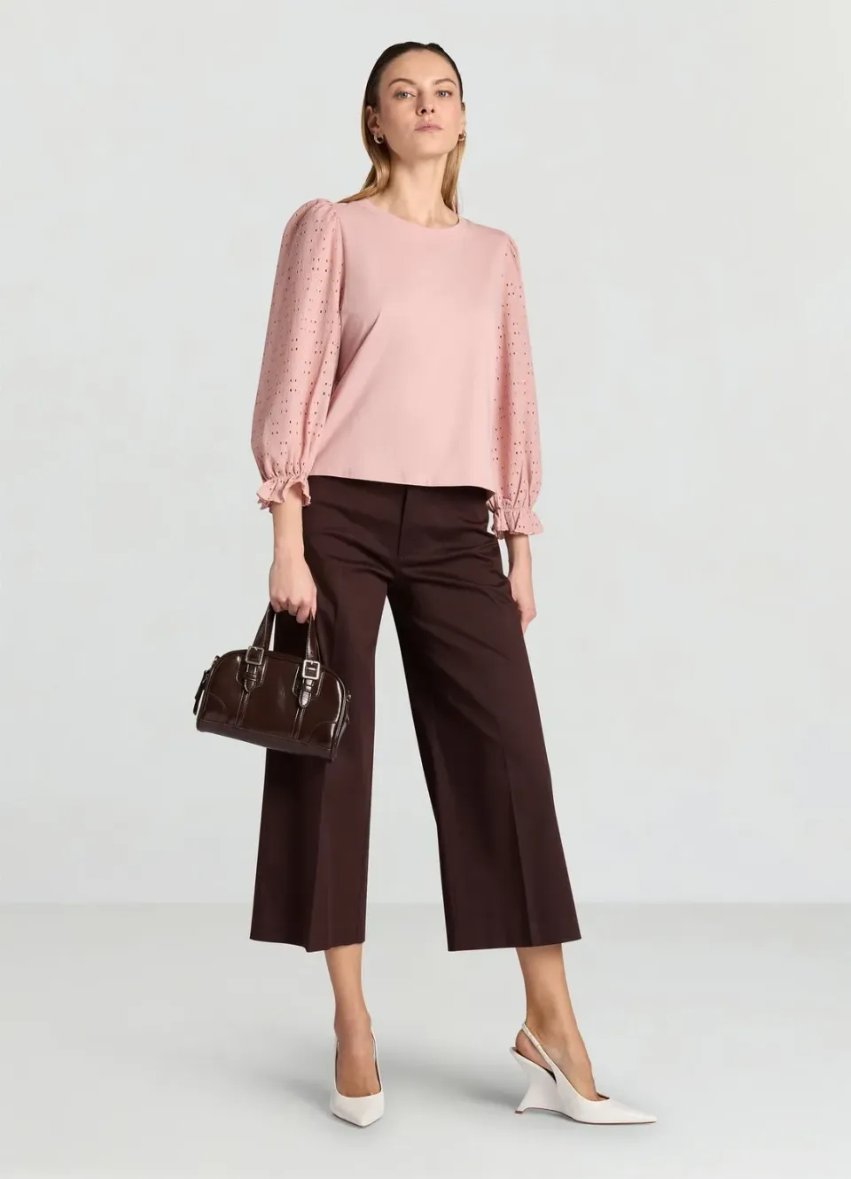 Calliope T-shirt manches ajourées femme uni