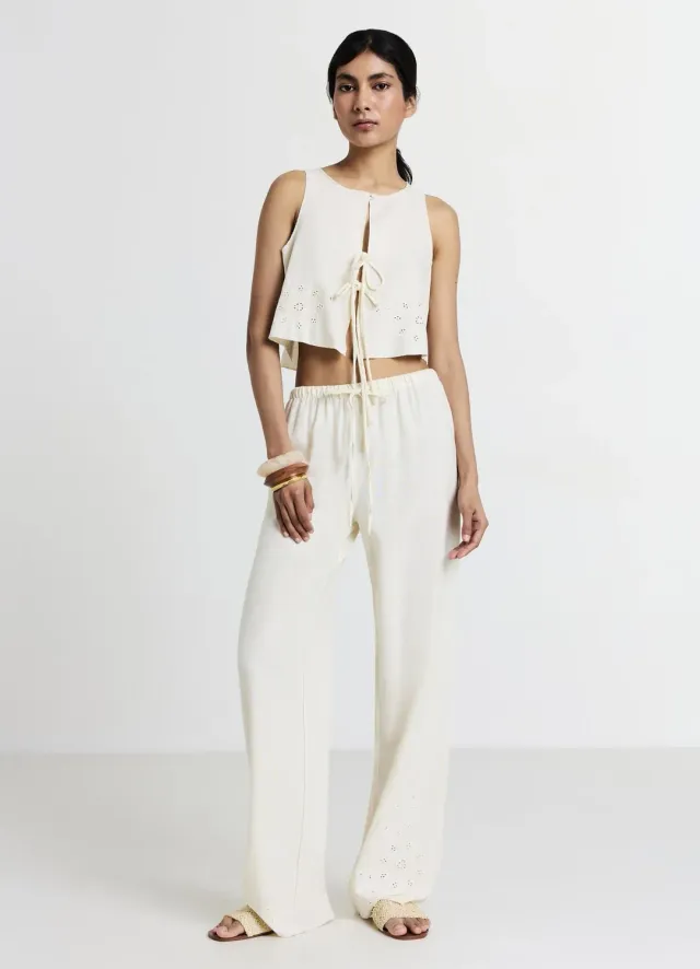 Calliope gilet brodé femme laçage devant coupe regular