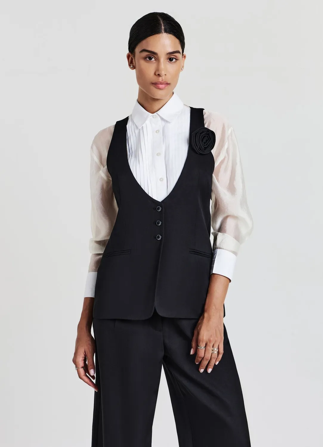 Calliope Gilet rose appliquée femme col V