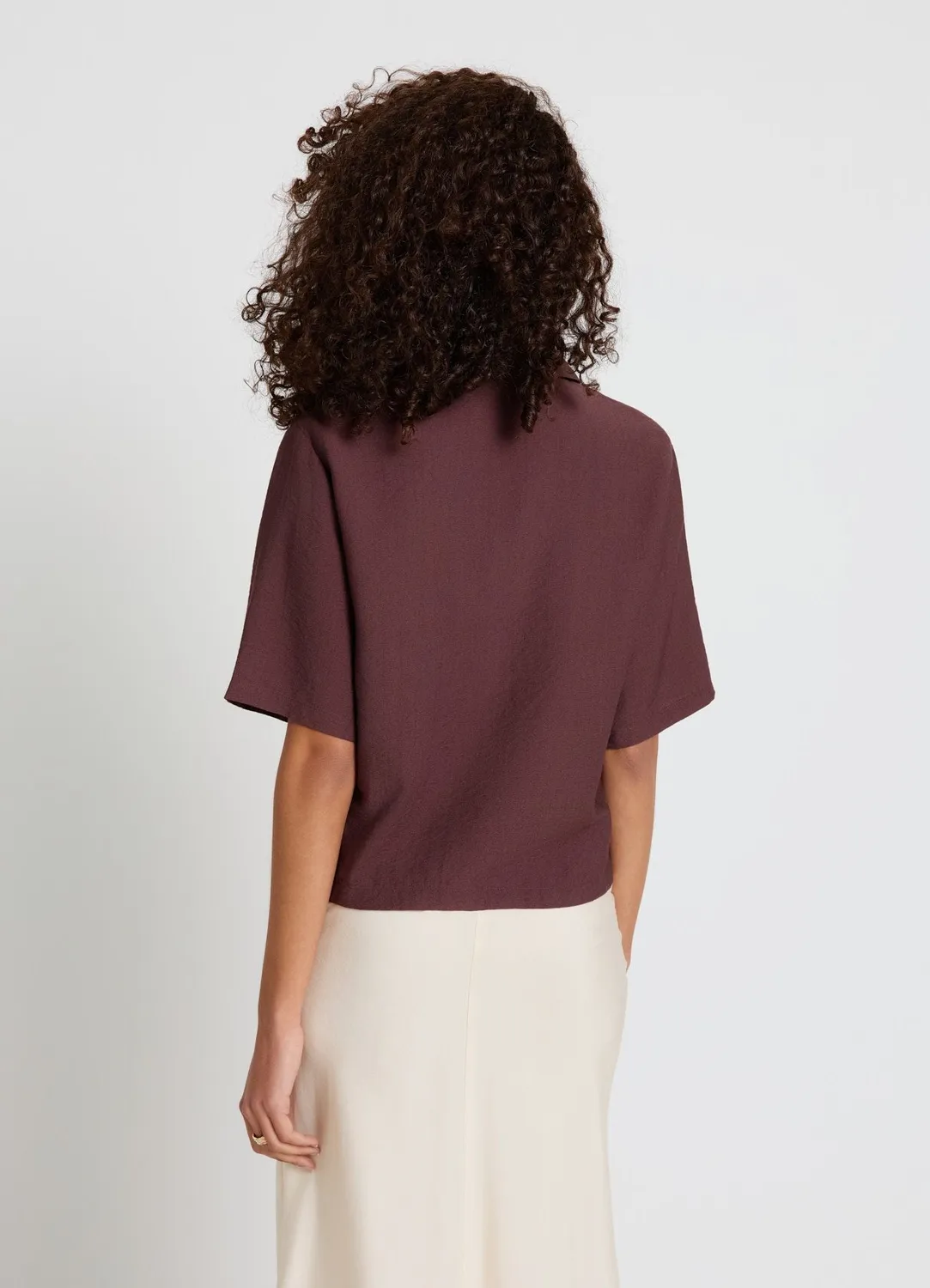 Calliope chemise manches courtes femme col revers boutonnée