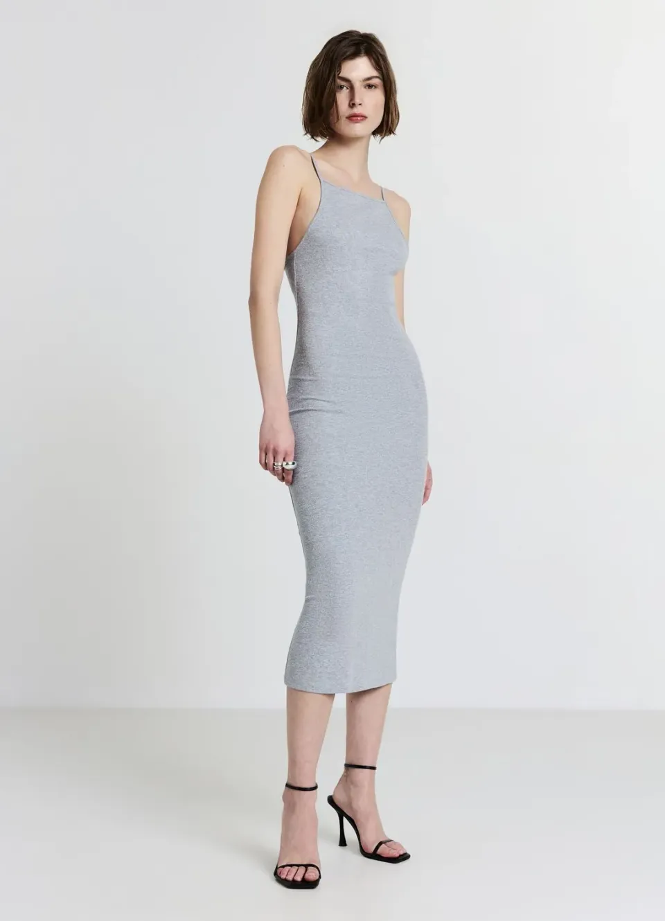 Calliope robe longue côtelée bretelles unie