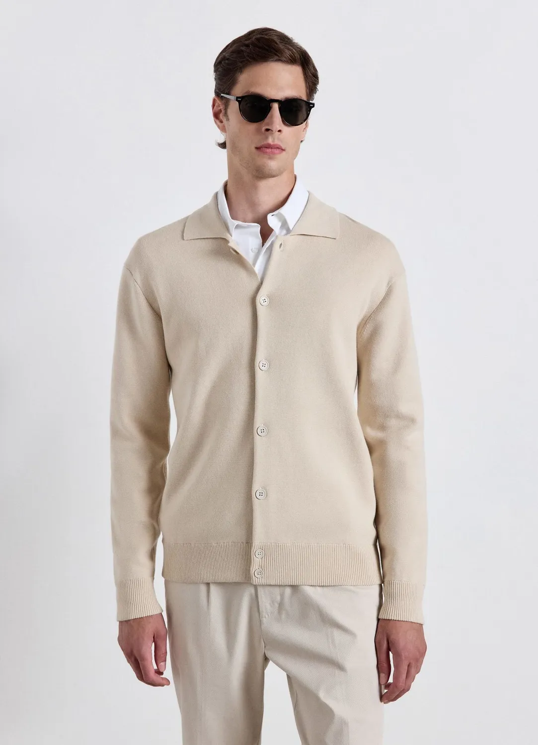 Calliope Cardigan col chemise homme boutons uni