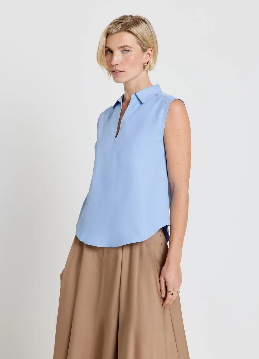 Calliope blouse sans manches col chemise V