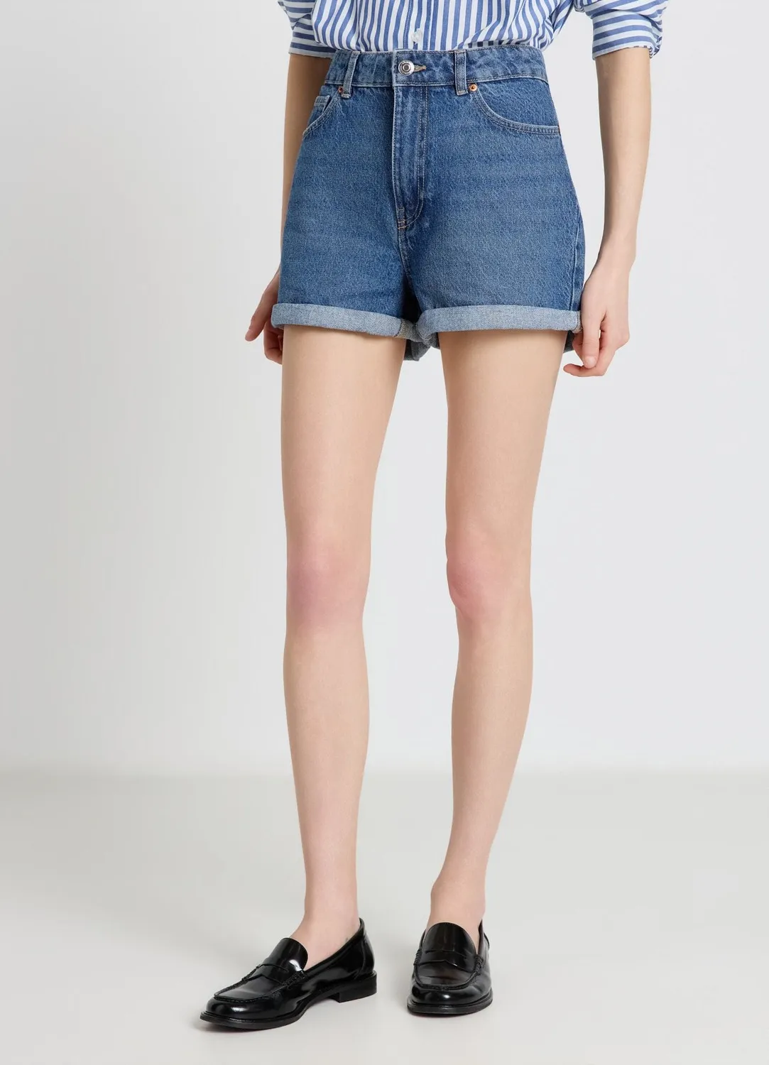 Calliope short mom jean femme denim revers