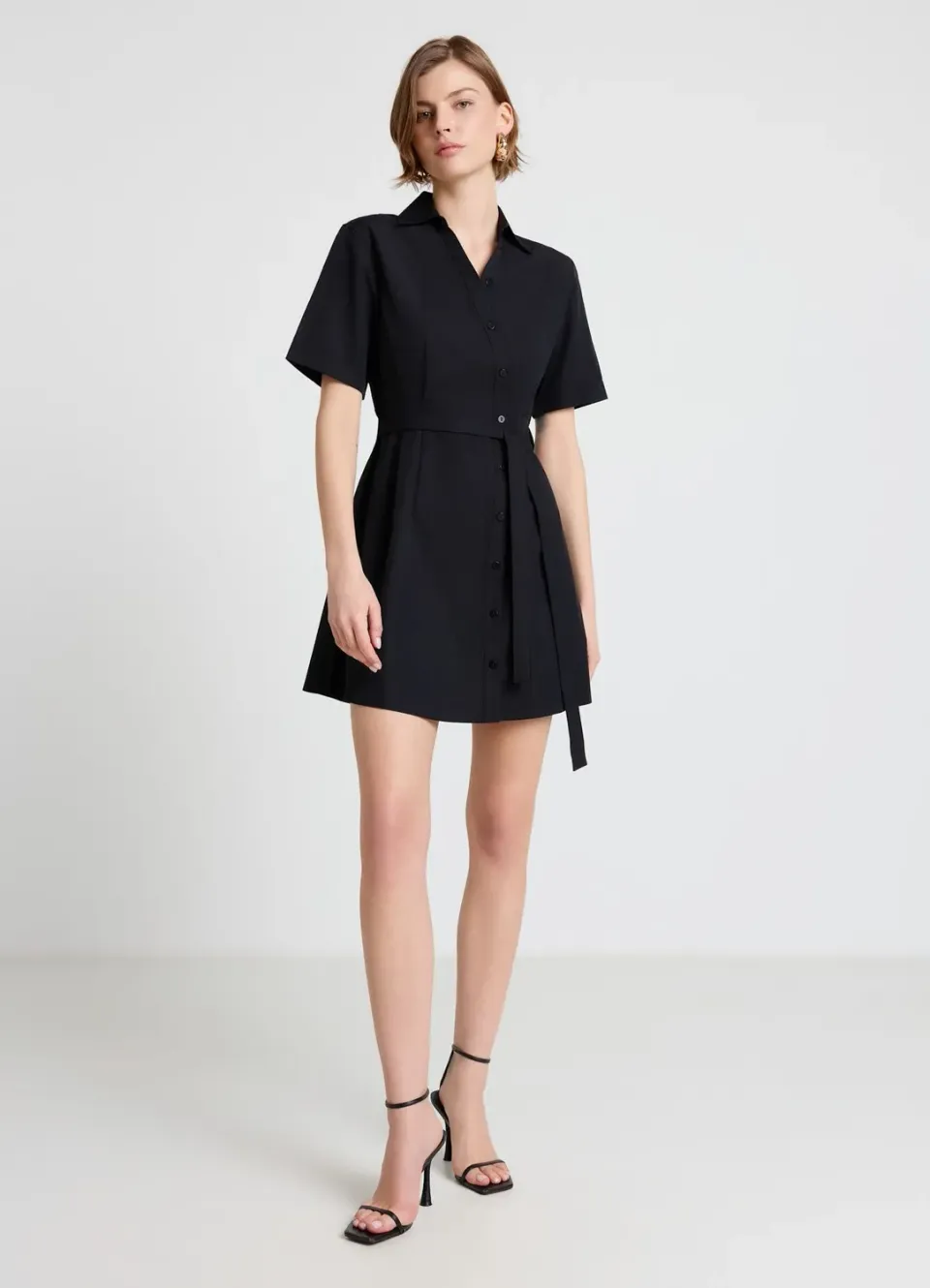 Calliope Chemisier robe courte ceinture à boutons