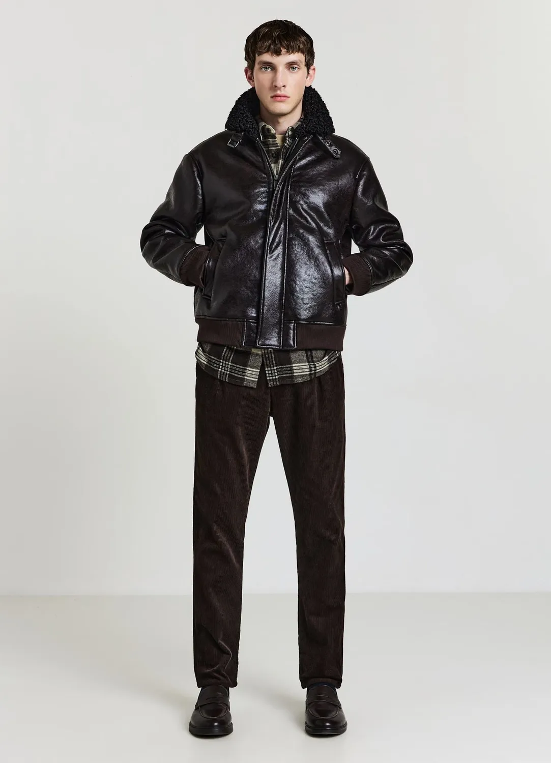 Calliope Pantalon chino velours homme droit à pinces