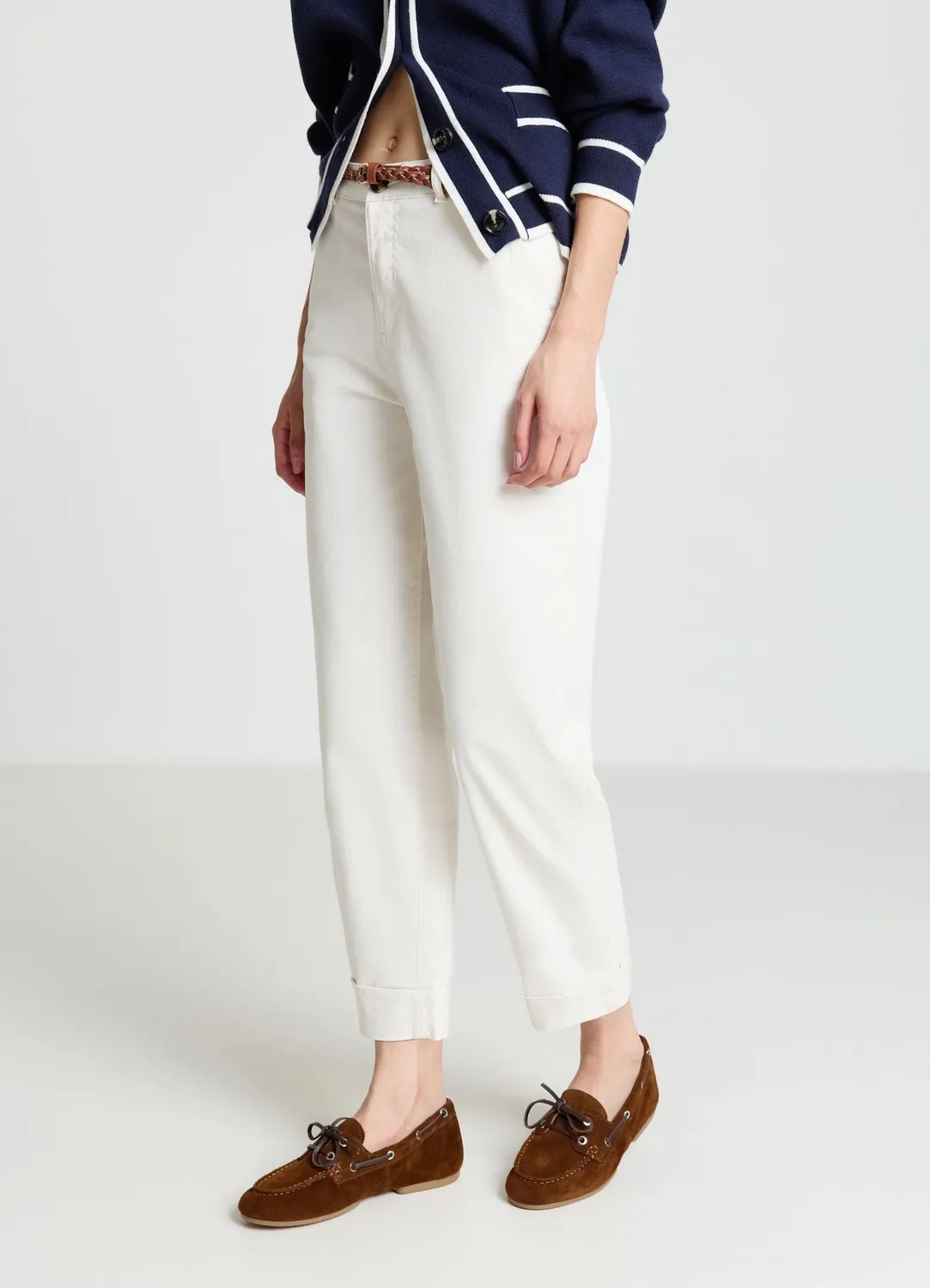 Calliope pantalon chino femme ceinture tressée uni