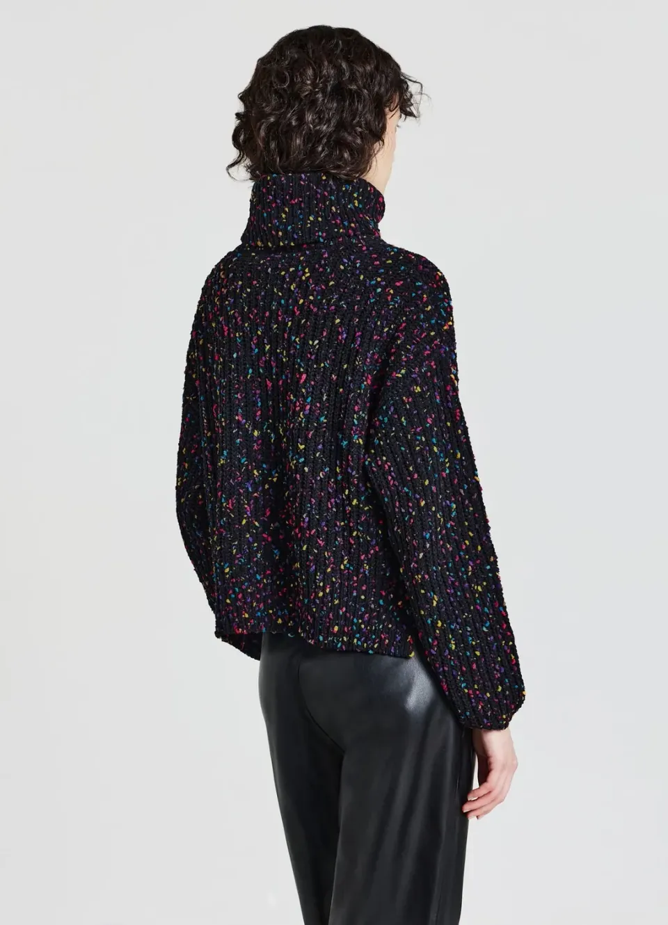 Calliope pull femme col roulé maille fantaisie