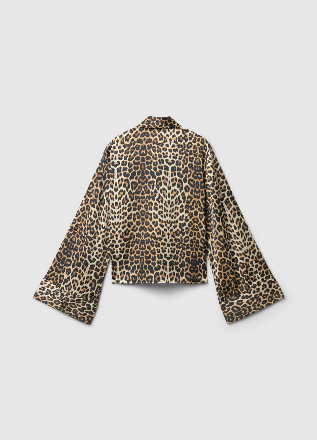 Calliope chemise satinée femme kimono animalier