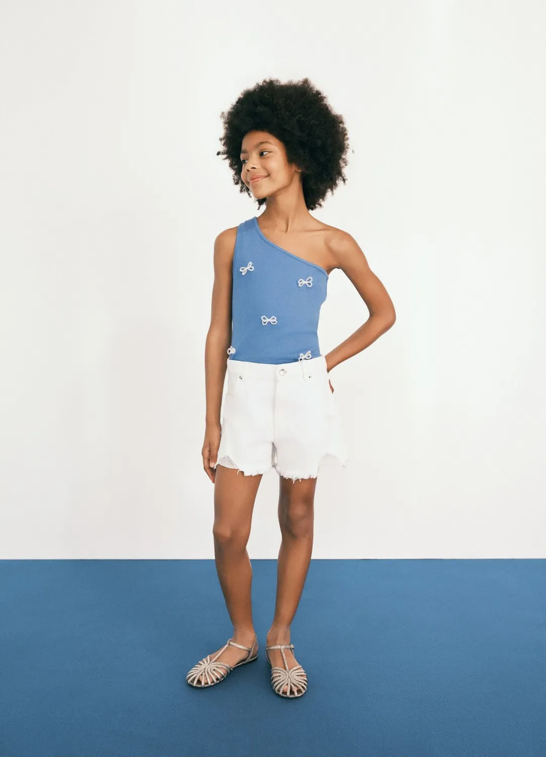 Calliope Top asymétrique fille nœuds uni
