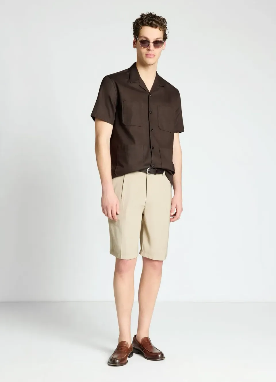 Calliope Bermuda homme à plis uni poches