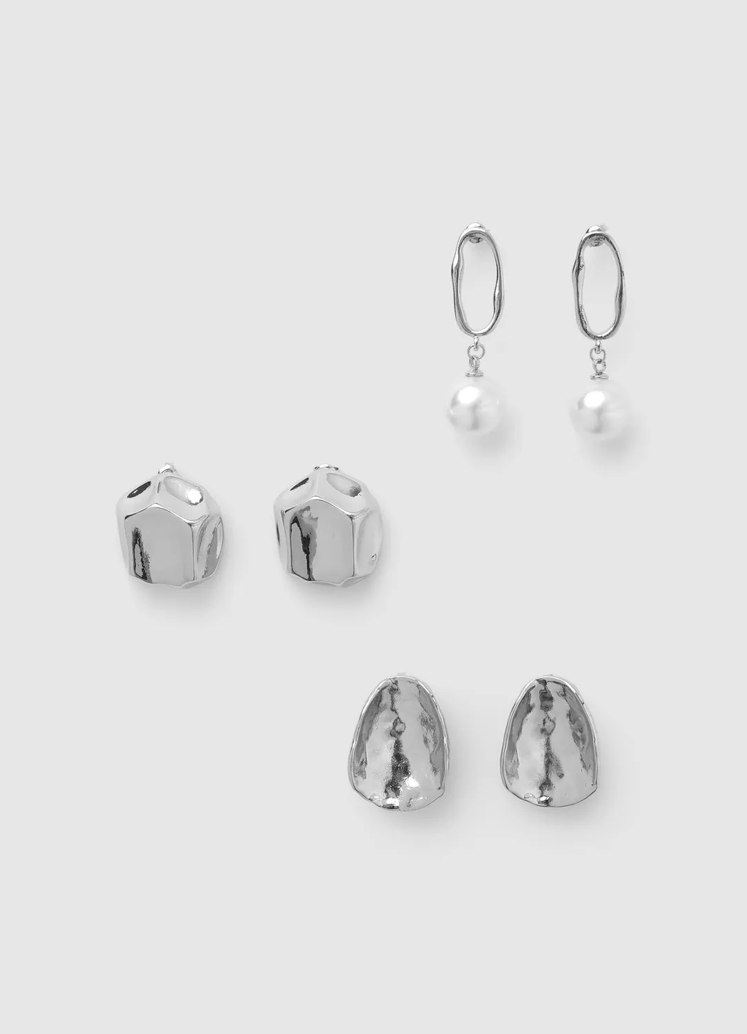 Calliope lot 3 boucles d'oreilles femme perle martelé