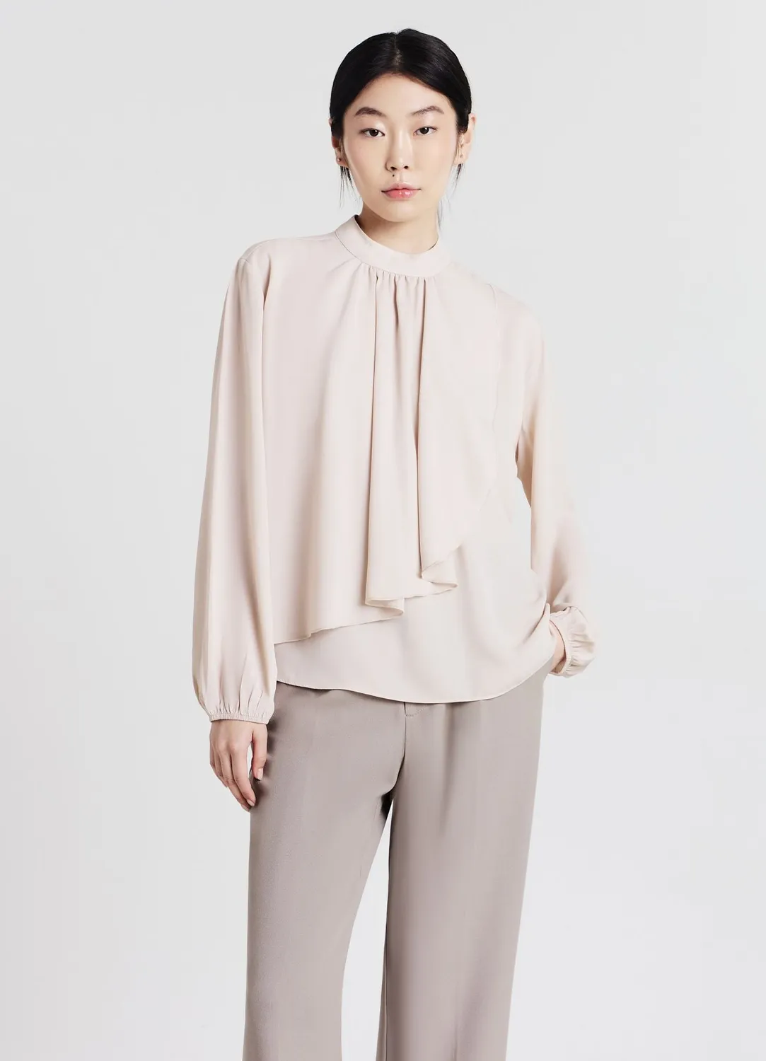 Calliope blouse à volants manches longues unie