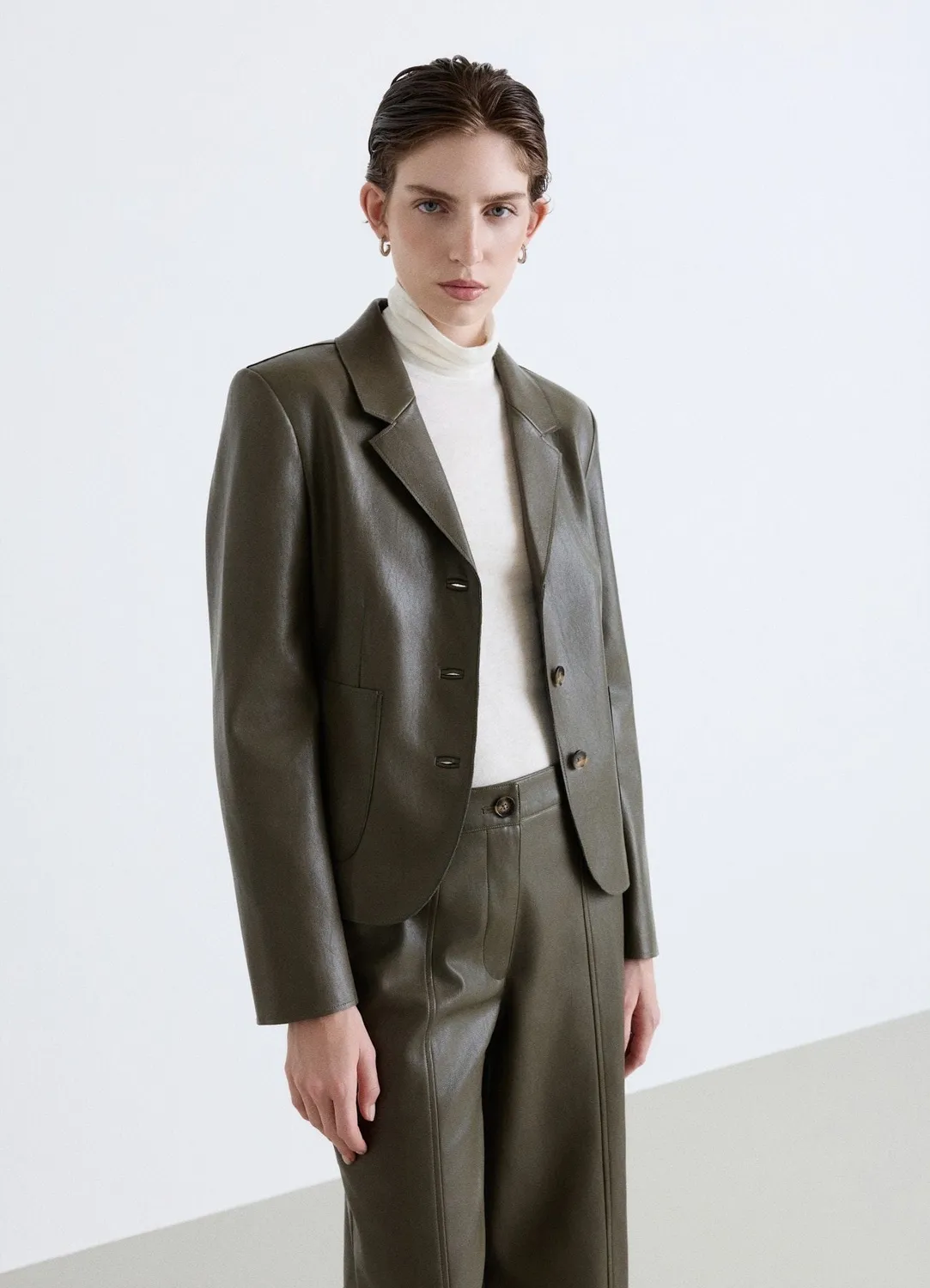 Calliope blazer effet cuir femme droit boutons uni