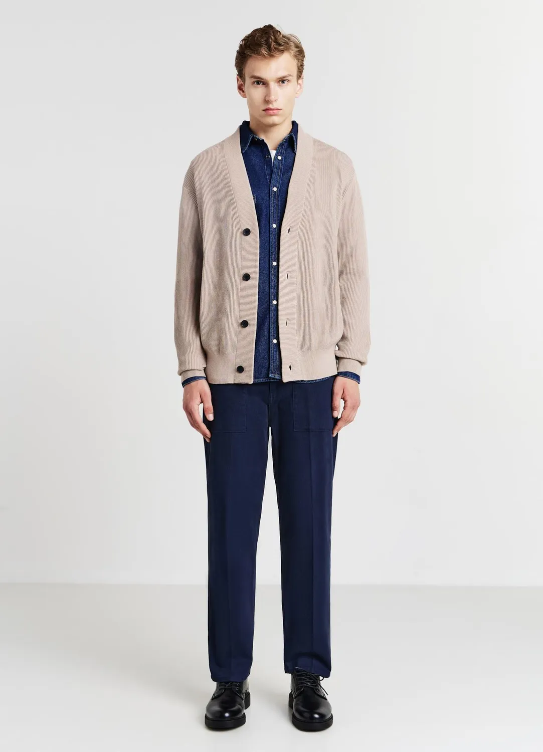 Calliope Cardigan homme boutons côtelé col V
